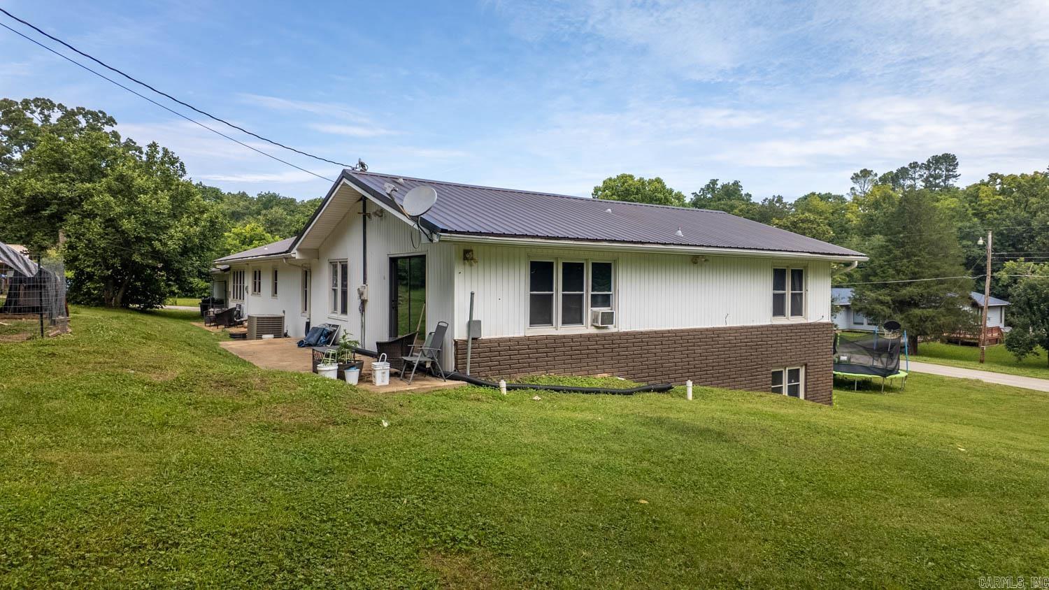 Photo 5 - Residential for sale – 1160  Bethel Avenue   Mammoth Spring, AR