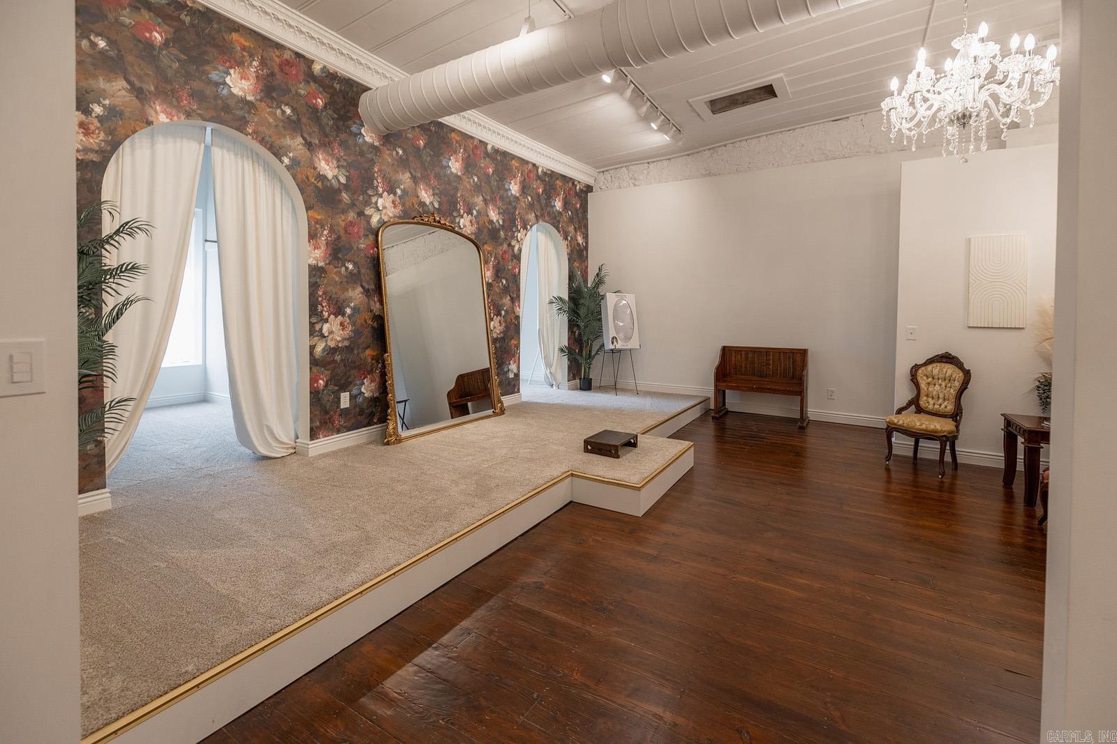 Photo 11 - Commercial / Industrial for sale – 130 W Main   Batesville, AR