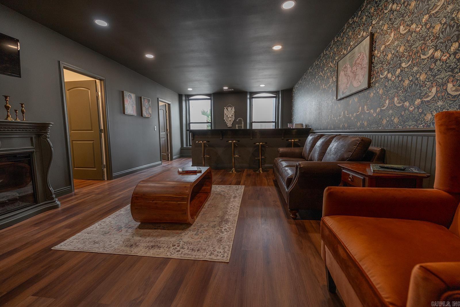 Photo 12 - Commercial / Industrial for sale – 130 W Main   Batesville, AR