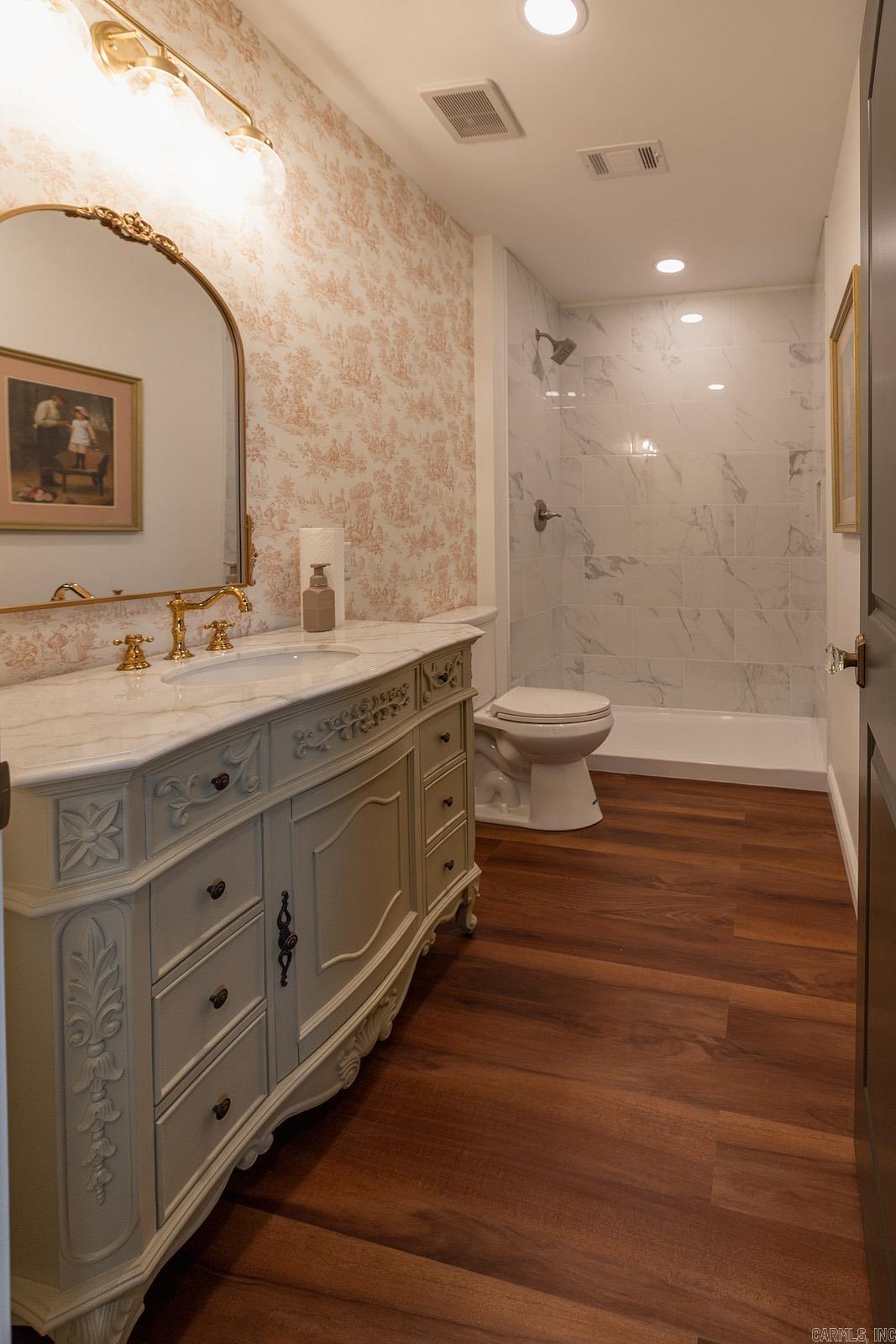 Photo 18 - Commercial / Industrial for sale – 130 W Main   Batesville, AR