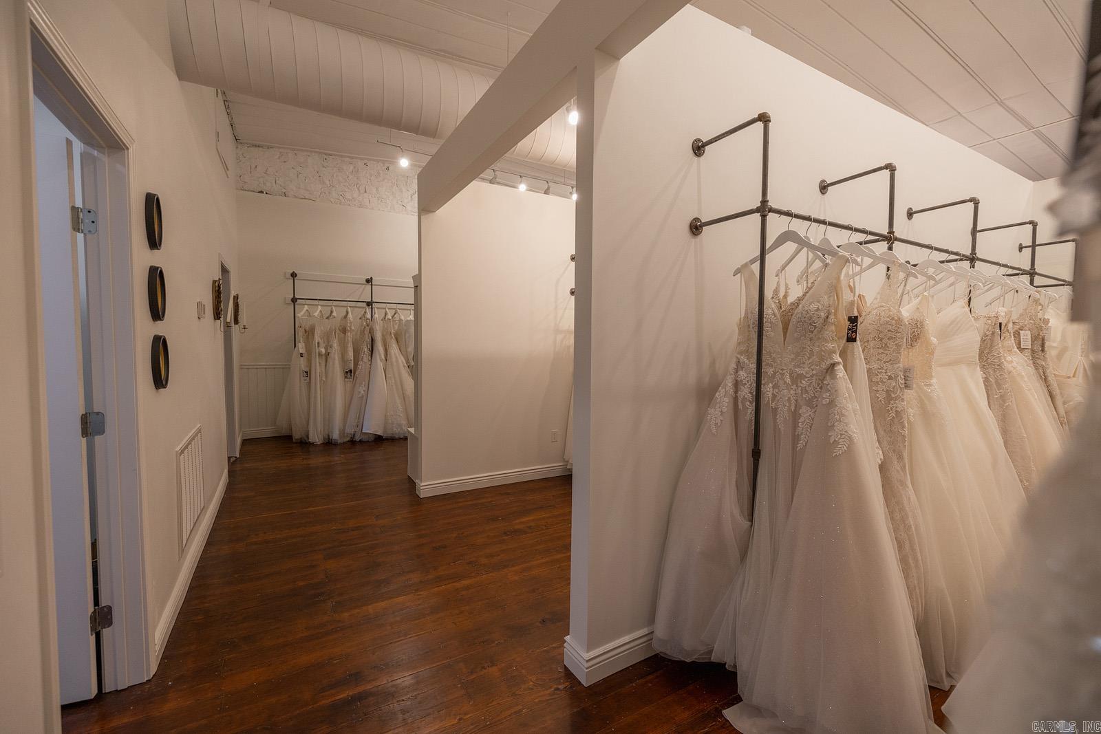 Photo 22 - Commercial / Industrial for sale – 130 W Main   Batesville, AR