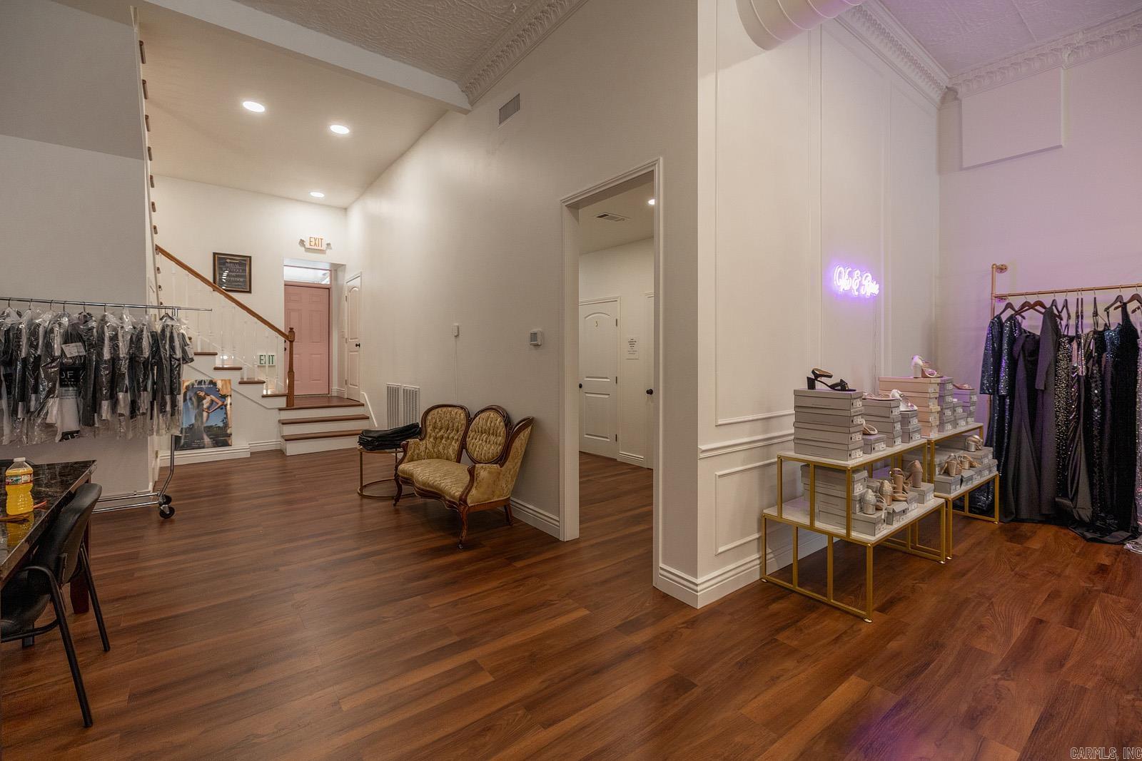 Photo 7 - Commercial / Industrial for sale – 130 W Main   Batesville, AR