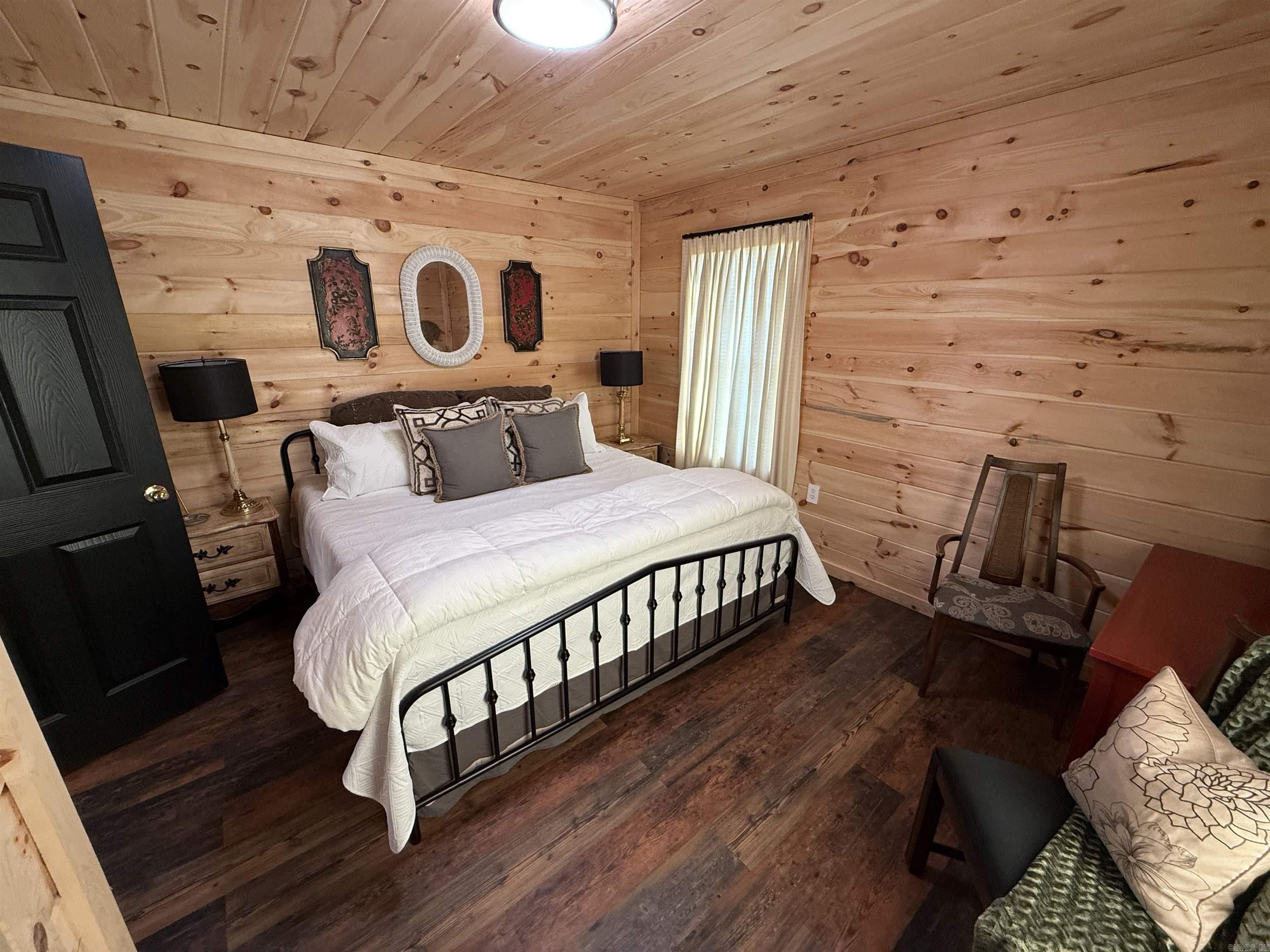 Photo 16 - Residential for sale – 75 E Schoolhouse Hollow Road   Mountain View, AR