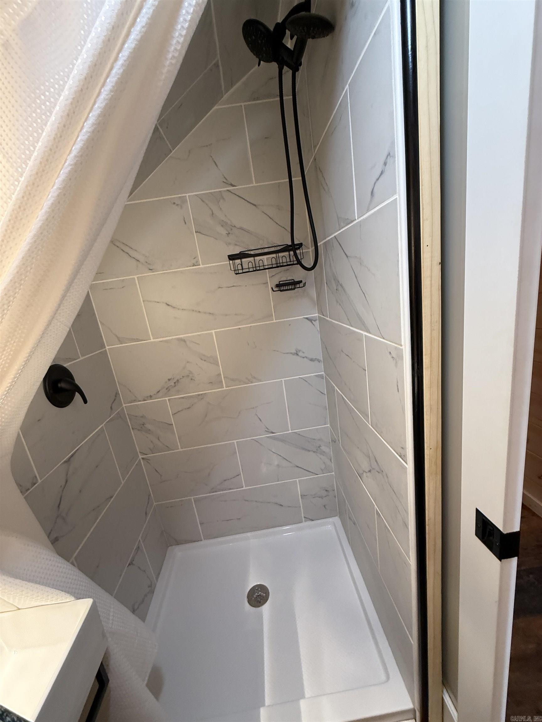 Photo 26 - Residential for sale – 75 E Schoolhouse Hollow Road   Mountain View, AR