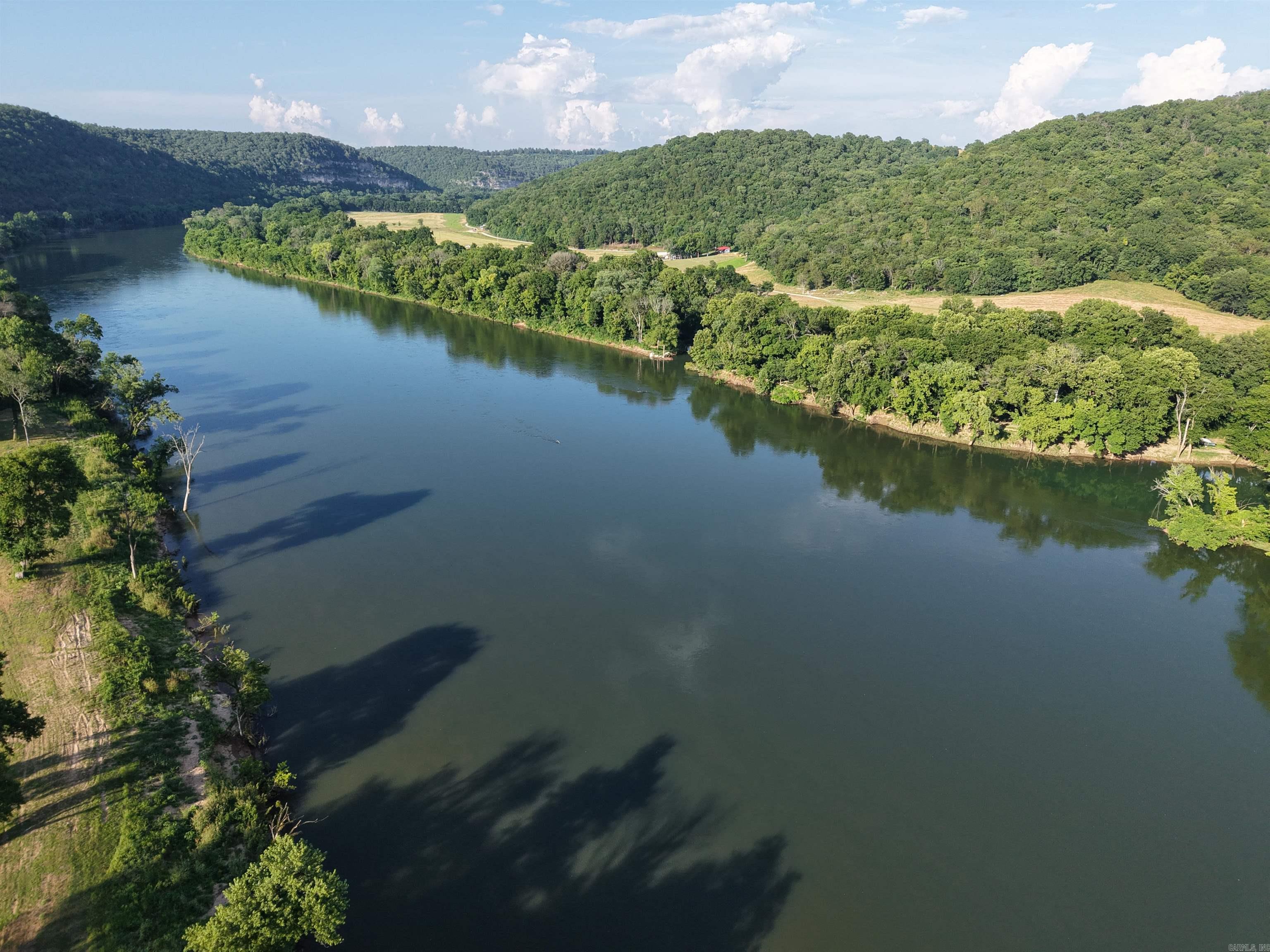 Photo 32 - Residential for sale – 75 E Schoolhouse Hollow Road   Mountain View, AR