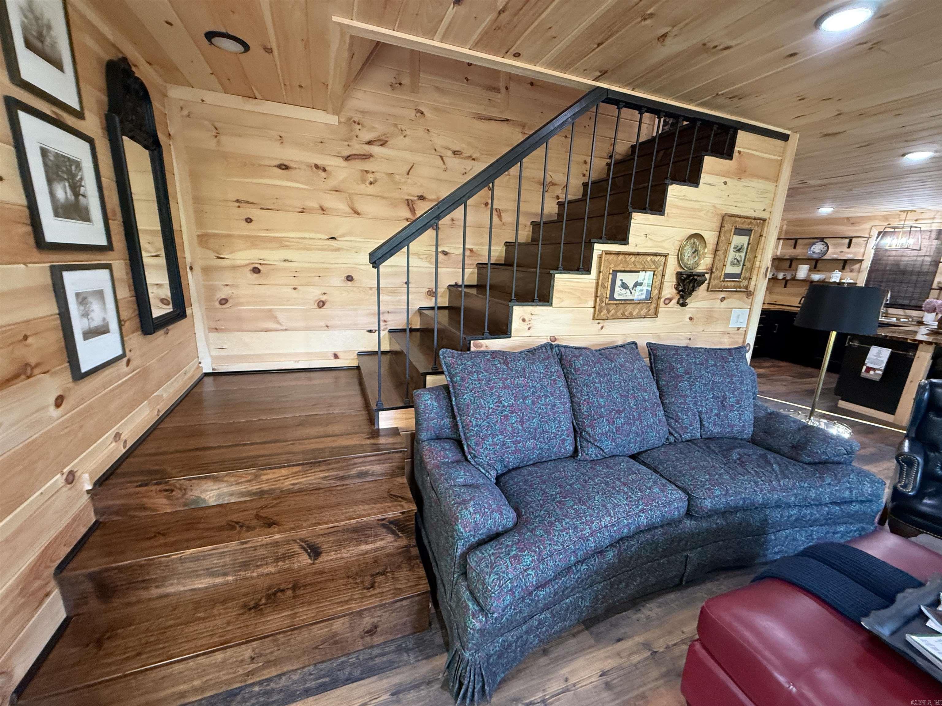 Photo 10 - Residential for sale – 75 E Schoolhouse Hollow Road   Mountain View, AR