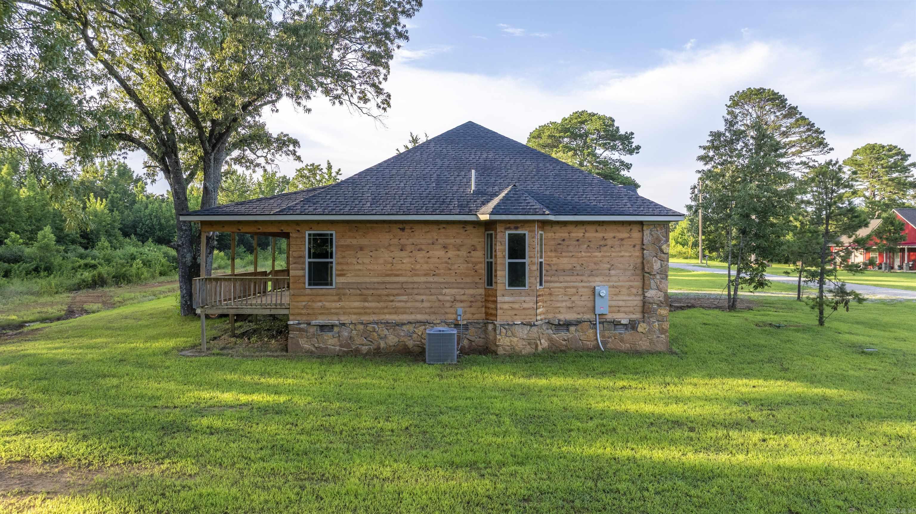 Photo 5 - Residential for sale – 405  Lumpkin   Batesville, AR