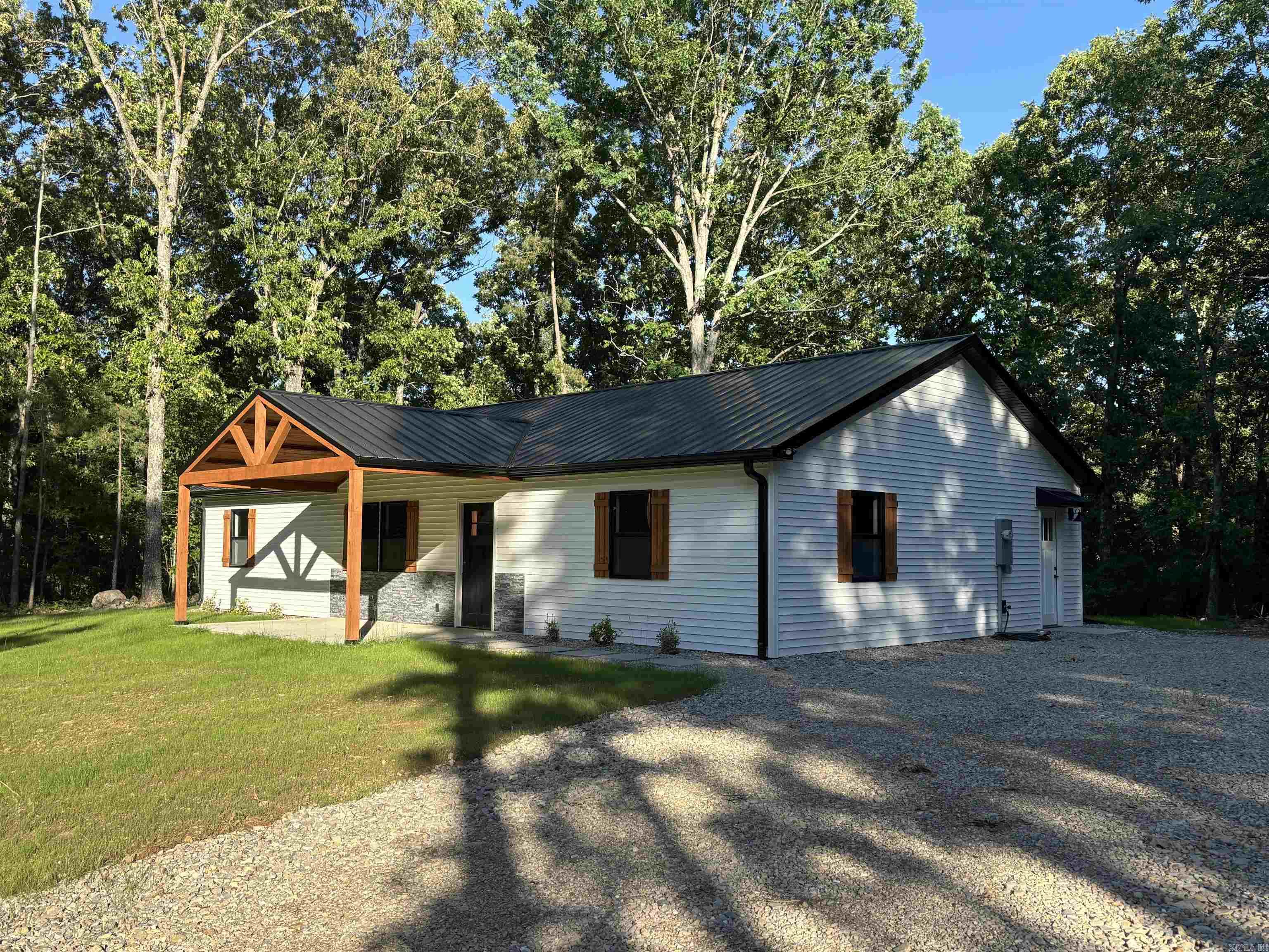 Photo 2 - Residential for sale – 1562  US Hwy 167   Evening Shade, AR