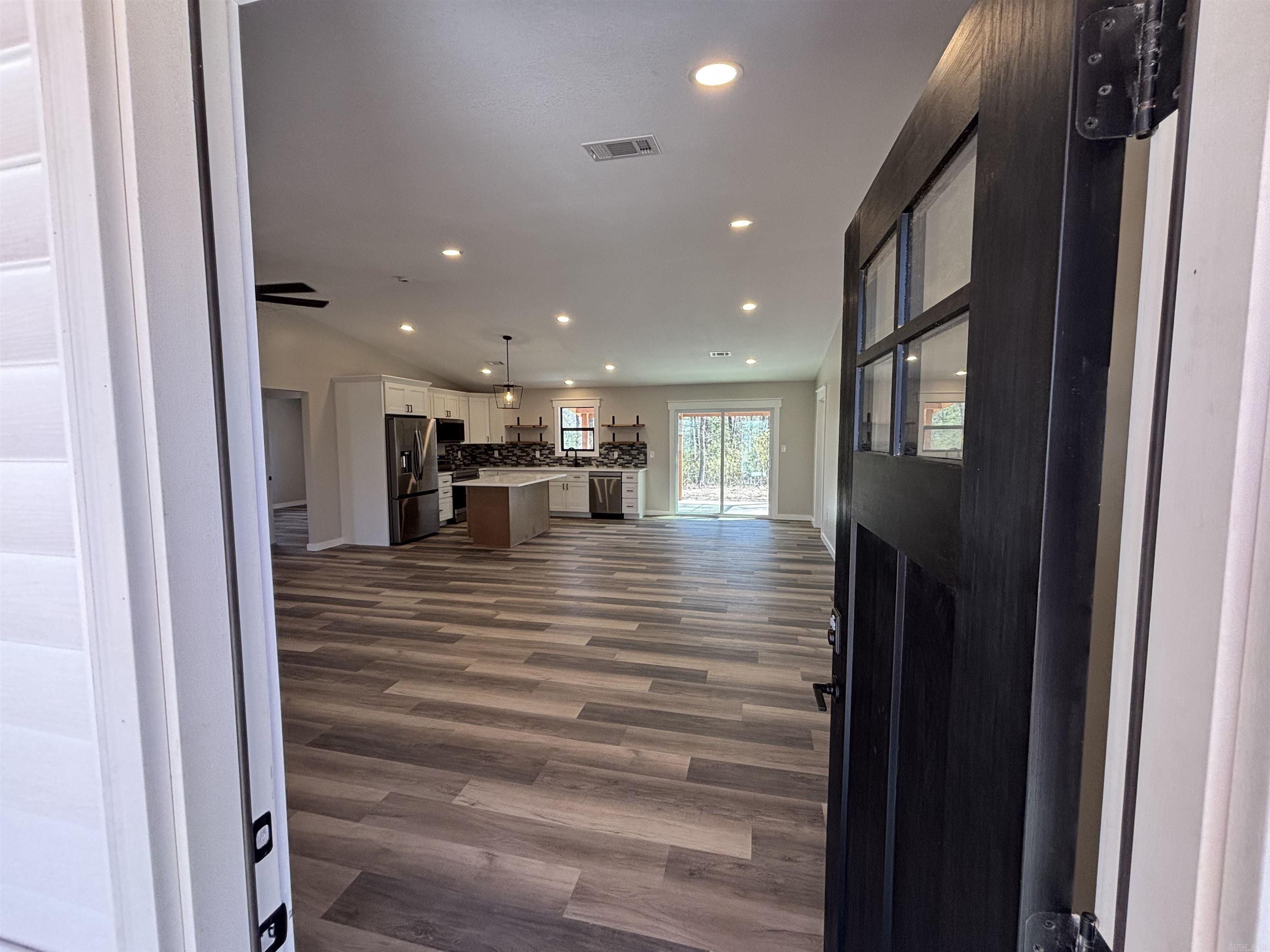 Photo 5 - Residential for sale – 1562  US Hwy 167   Evening Shade, AR