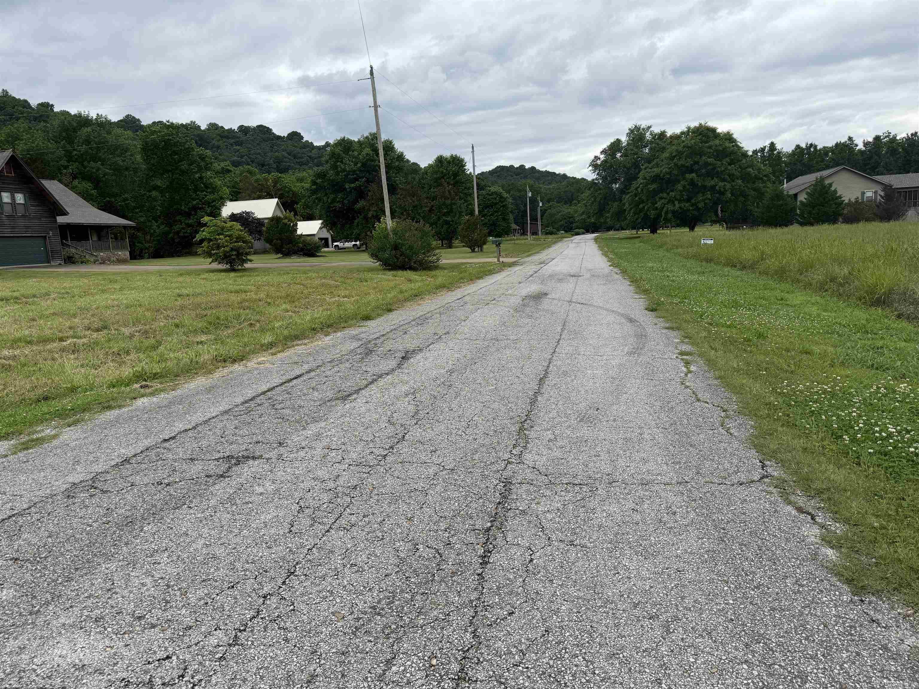 Photo 7 - Vacant Land for sale – 890  Riverview Lane South   Mountain View, AR