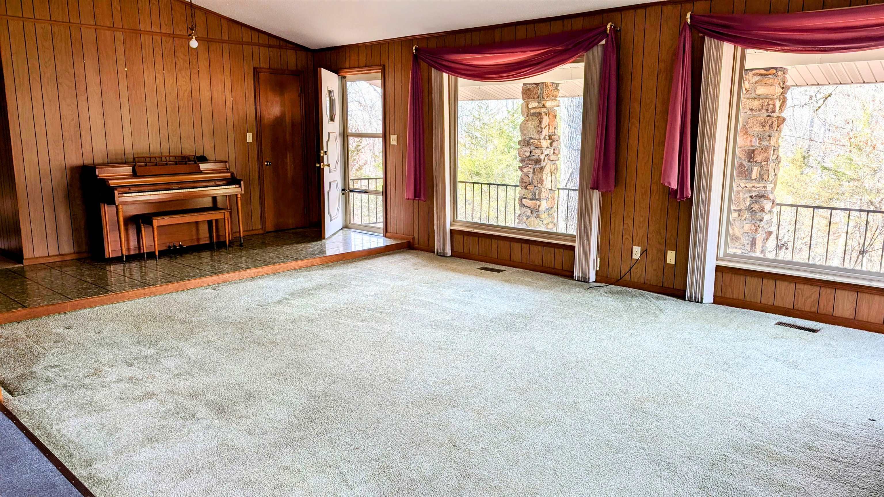 Photo 8 - Residential for sale – 1701  Lookout   Horseshoe Bend, AR