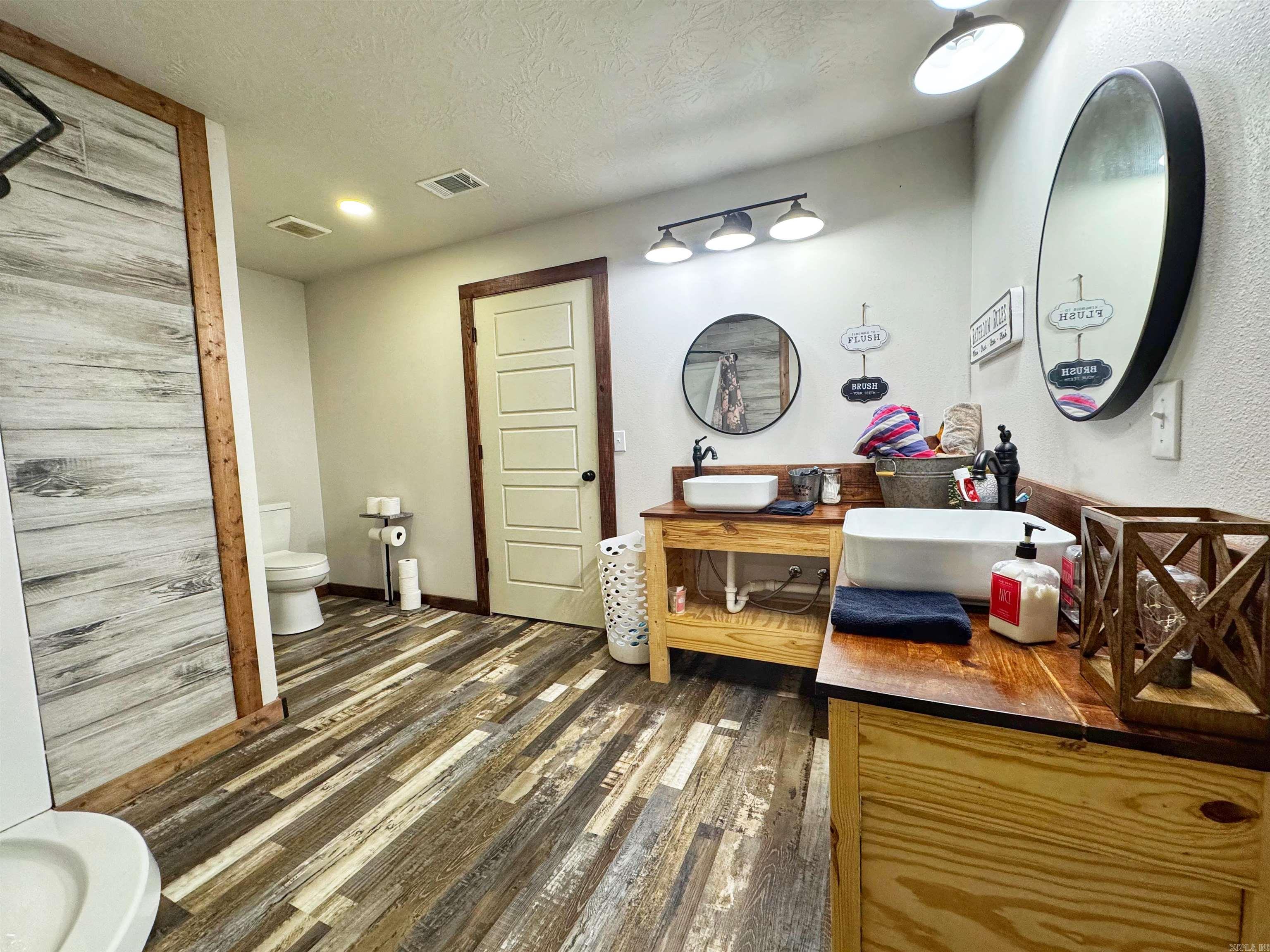 Photo 21 - Residential for sale – 178  Paw Paw Ridge   Hardy, AR