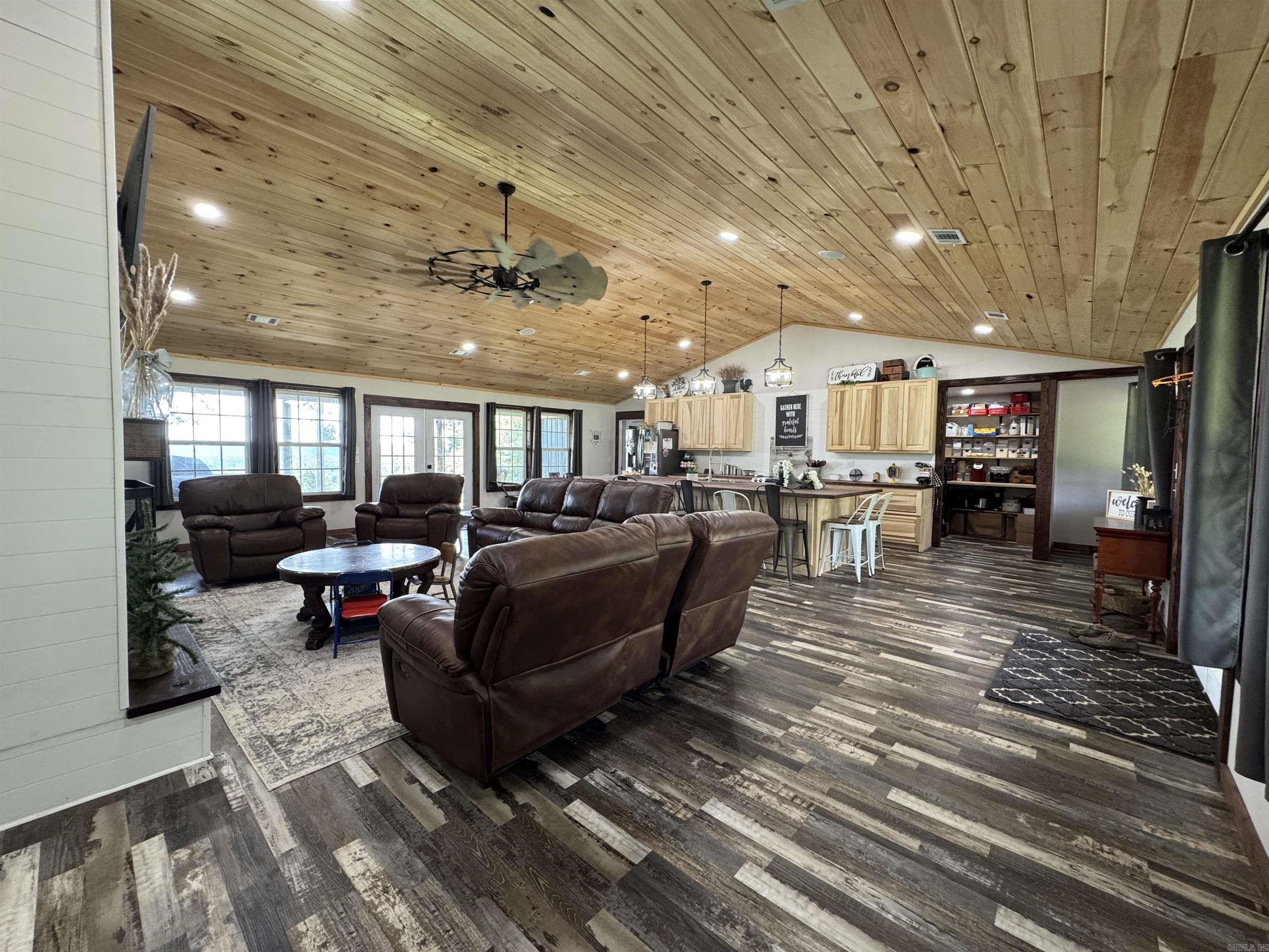 Photo 6 - Residential for sale – 178  Paw Paw Ridge   Hardy, AR