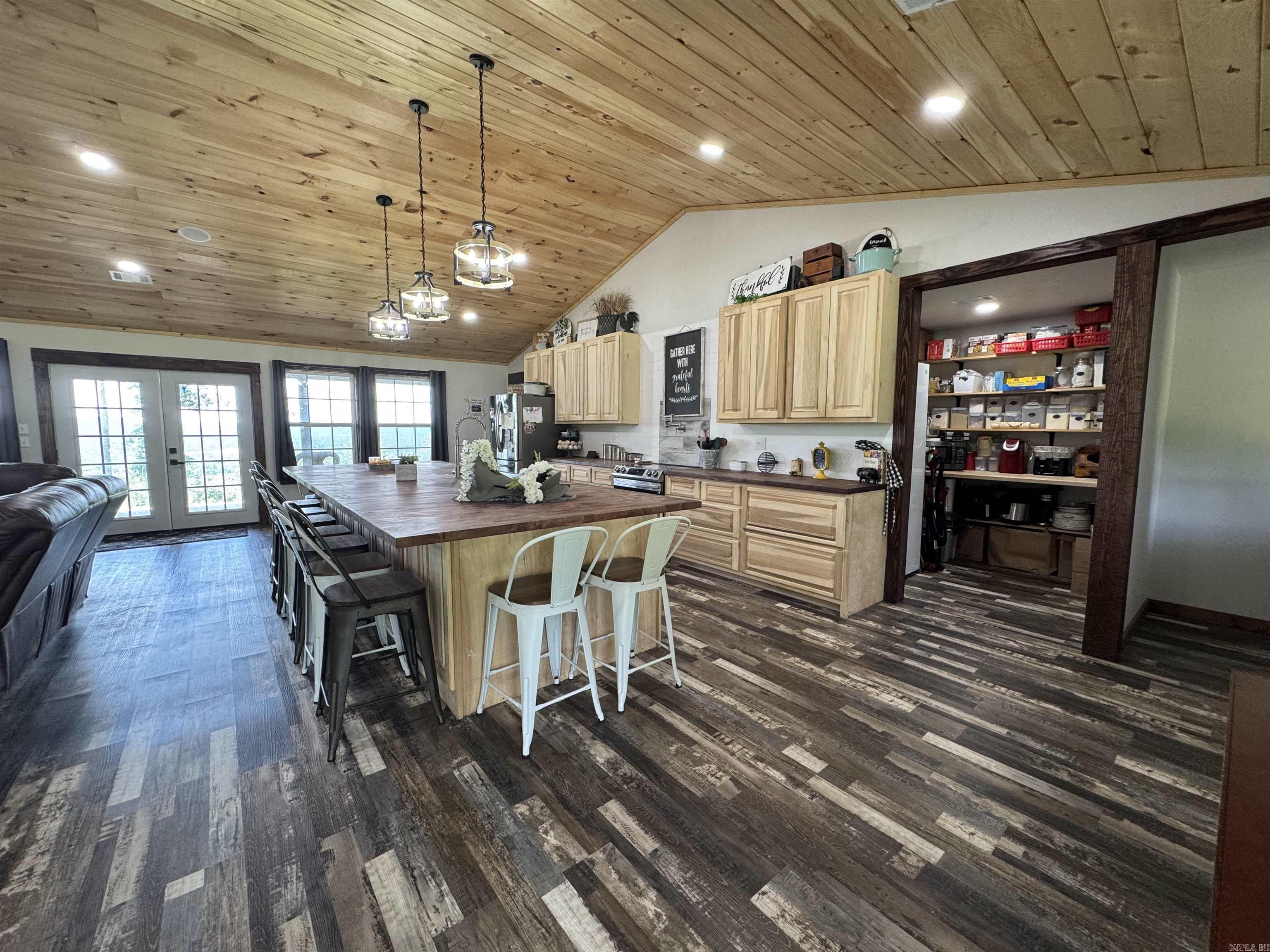 Photo 10 - Residential for sale – 178  Paw Paw Ridge   Hardy, AR