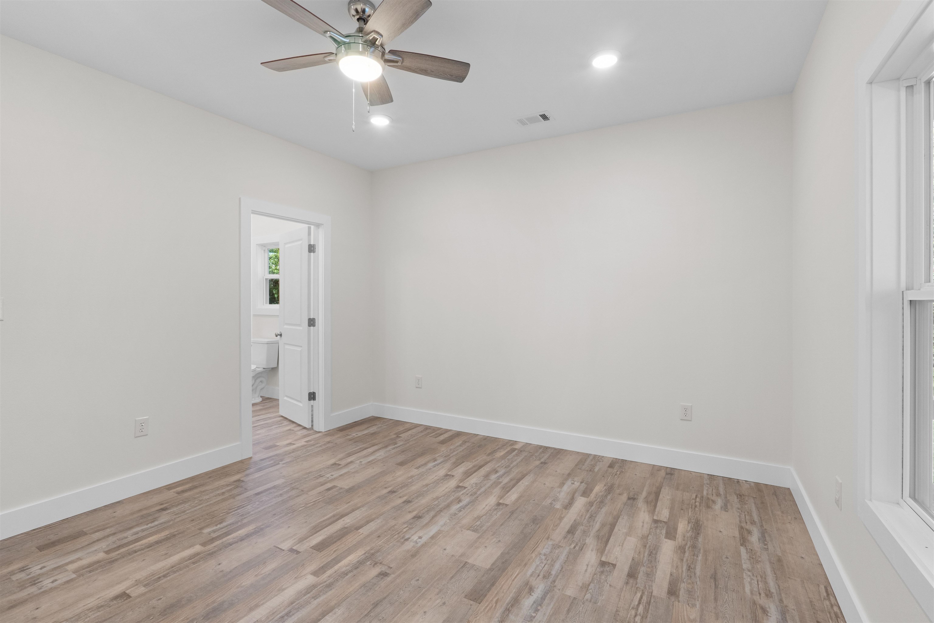 Photo 9 - Residential for sale – 2980  Bonetown Road   Melbourne, AR