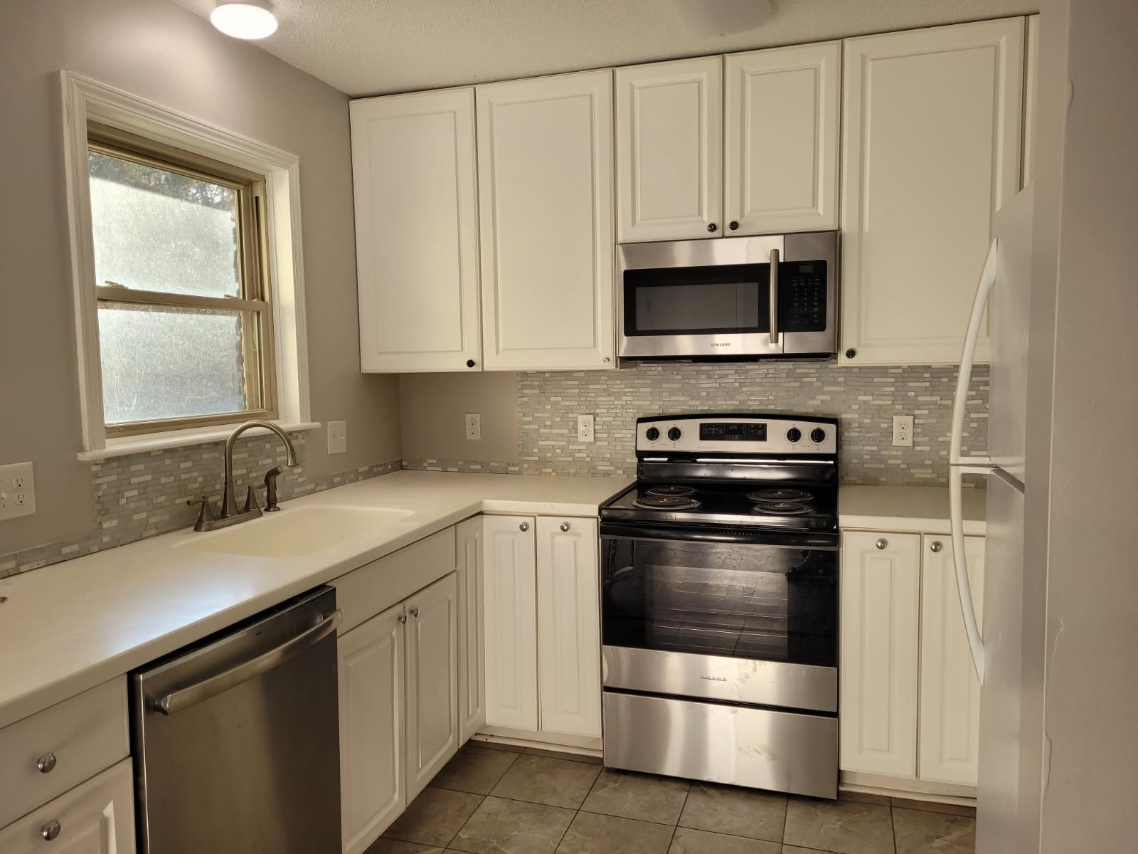 Photo 17 - Residential for sale – 1607  Riverview Circle   Horseshoe Bend, AR