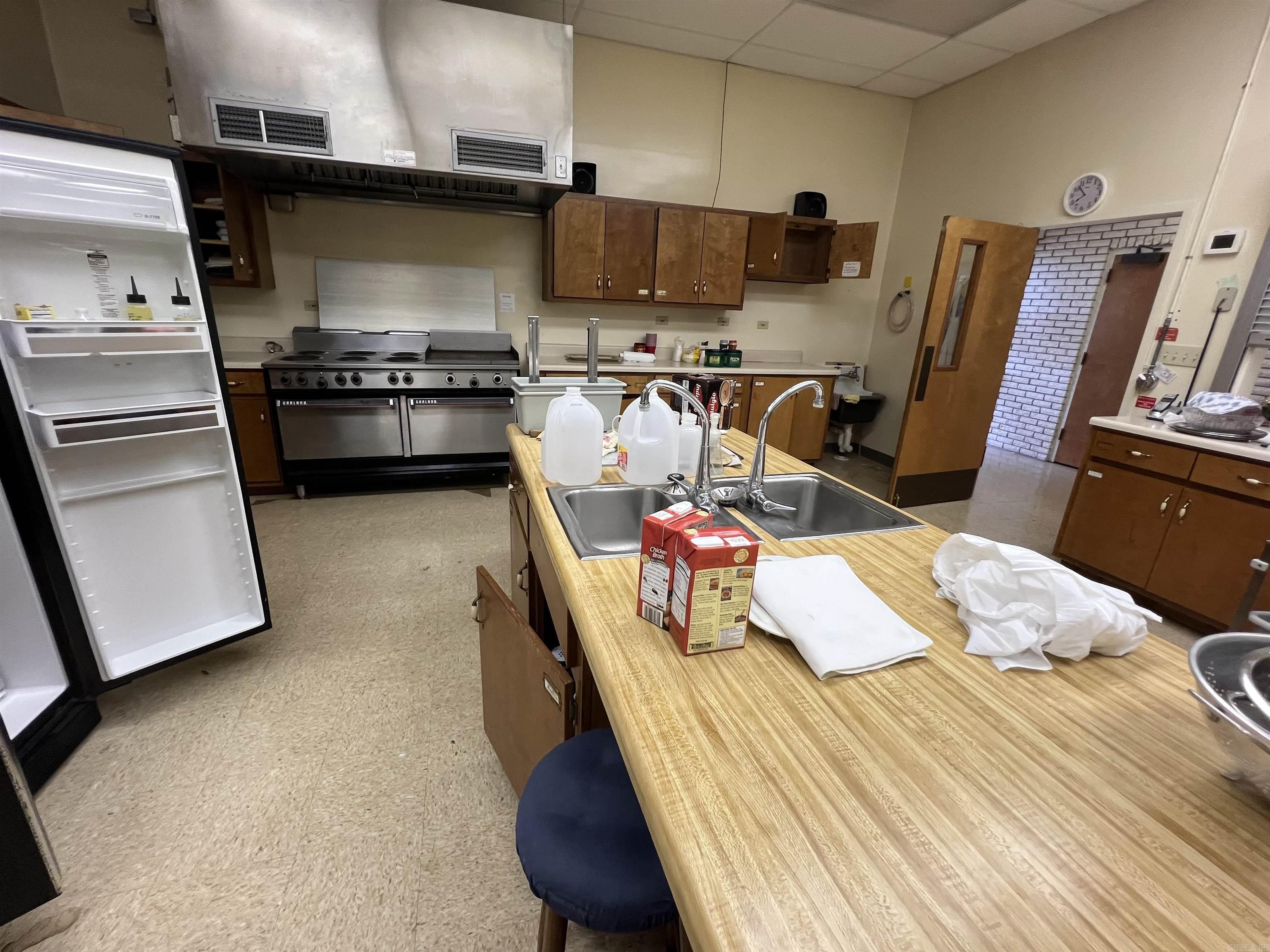 Photo 20 - Residential for sale – 600 W CHURCH   Horseshoe Bend, AR