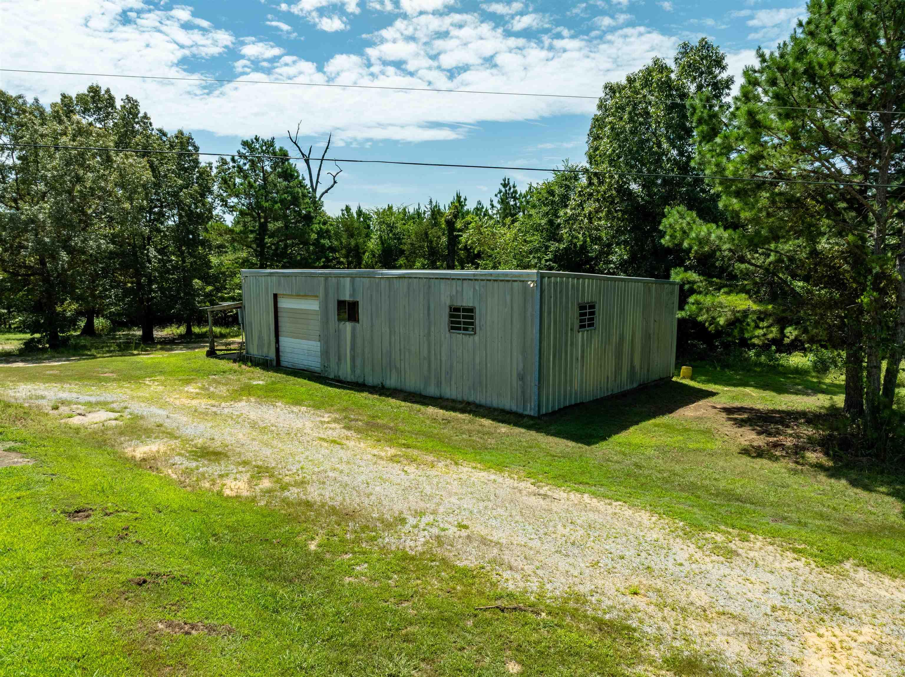 Photo 3 - Residential for sale – 29  Bunch Ln   Cave City, AR