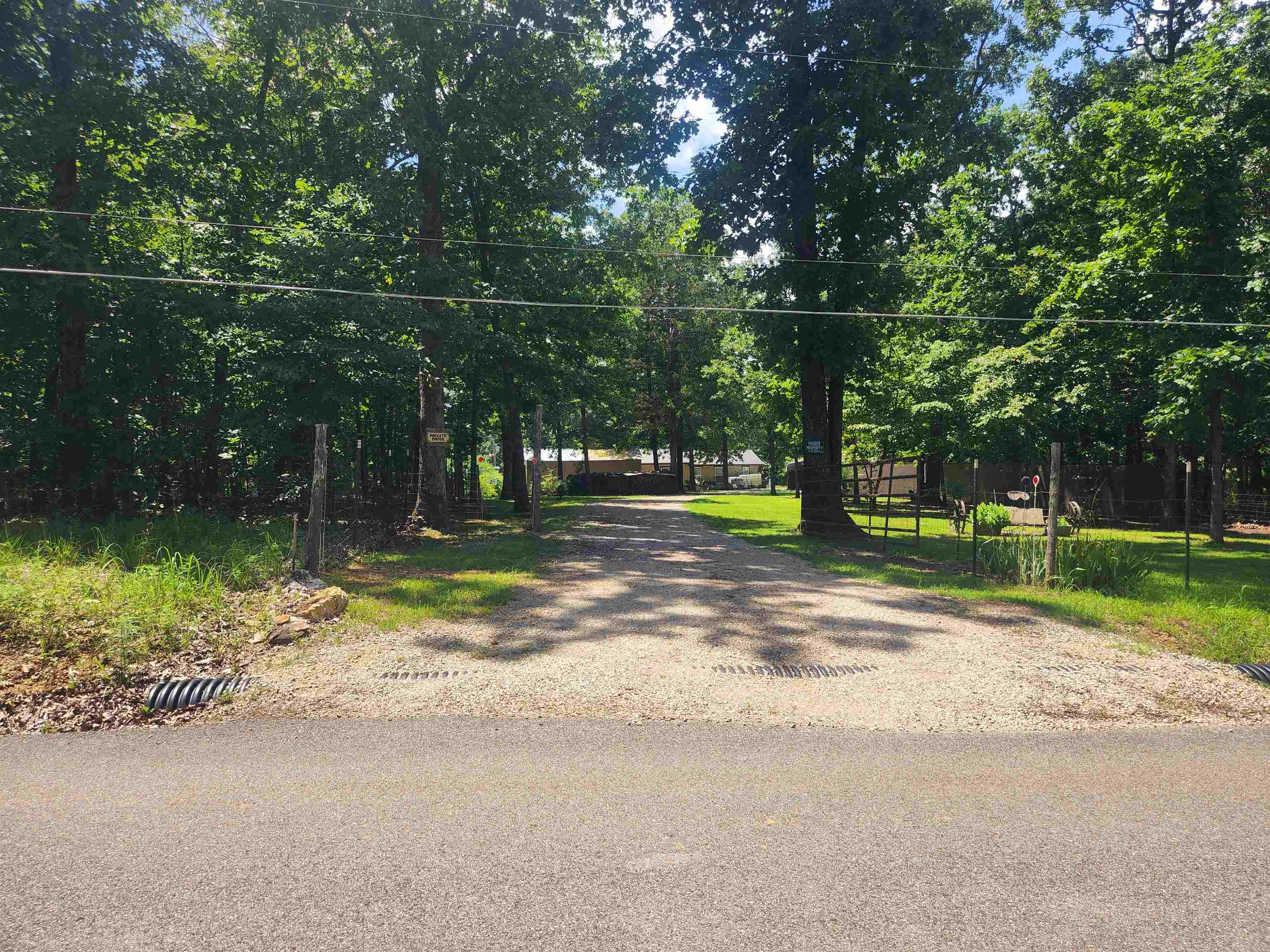 Photo 2 - Residential for sale – 90  Wildwood   Highland, AR