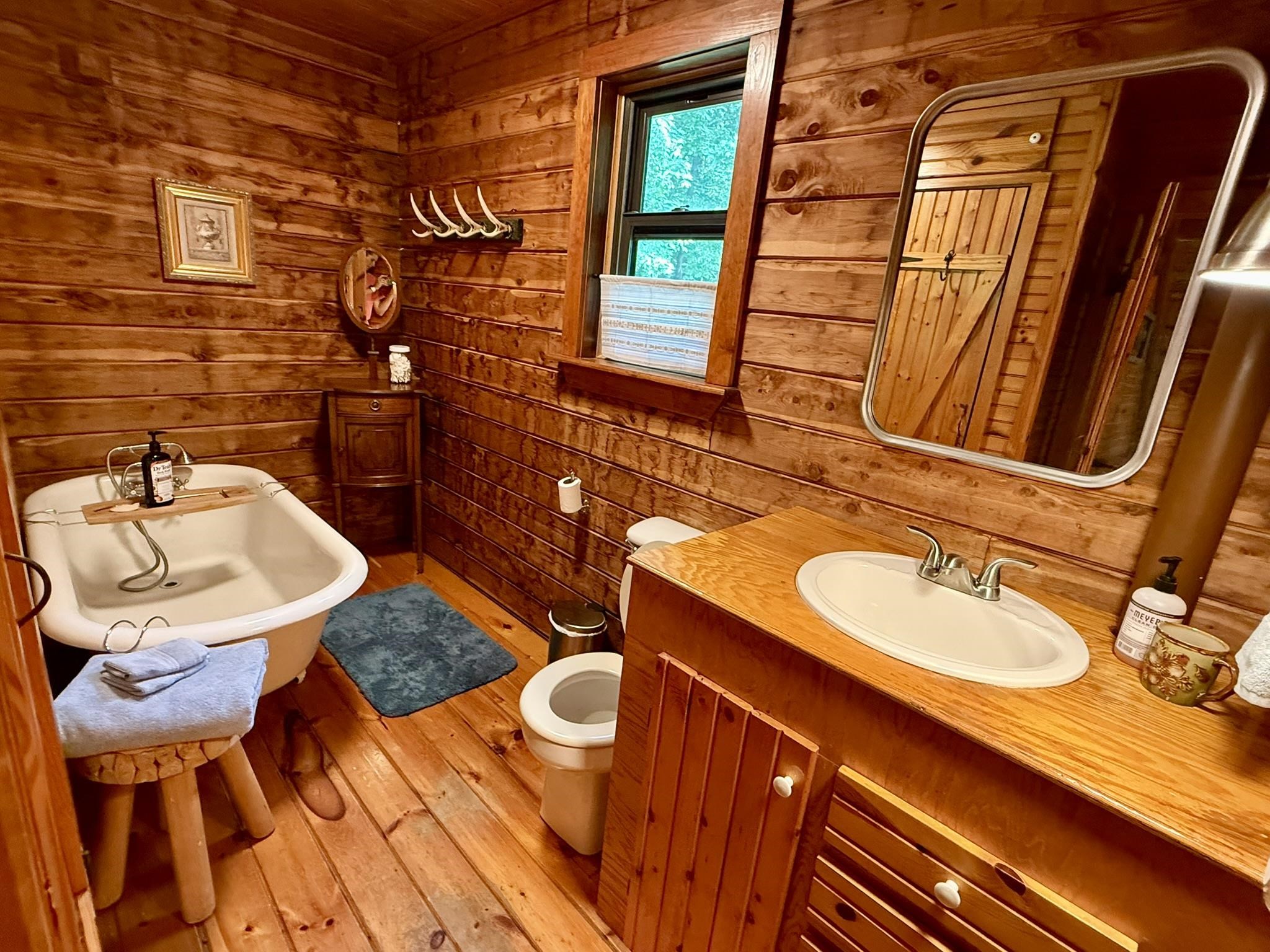 Photo 10 - Residential for sale – 2061  McKnight Road   Guion, AR