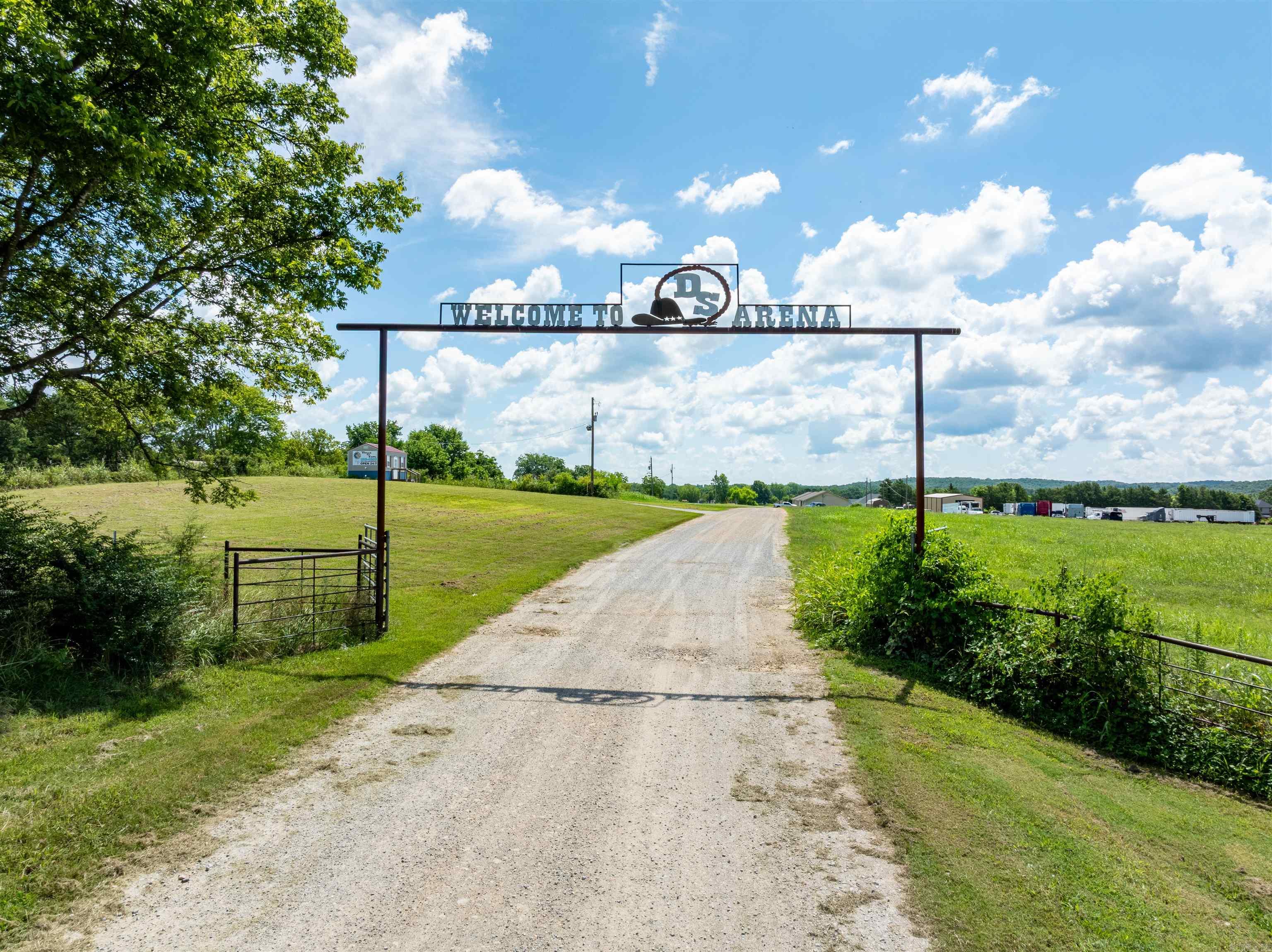 Photo 3 - Commercial / Industrial for sale – 405  Main Street S   Cave City, AR