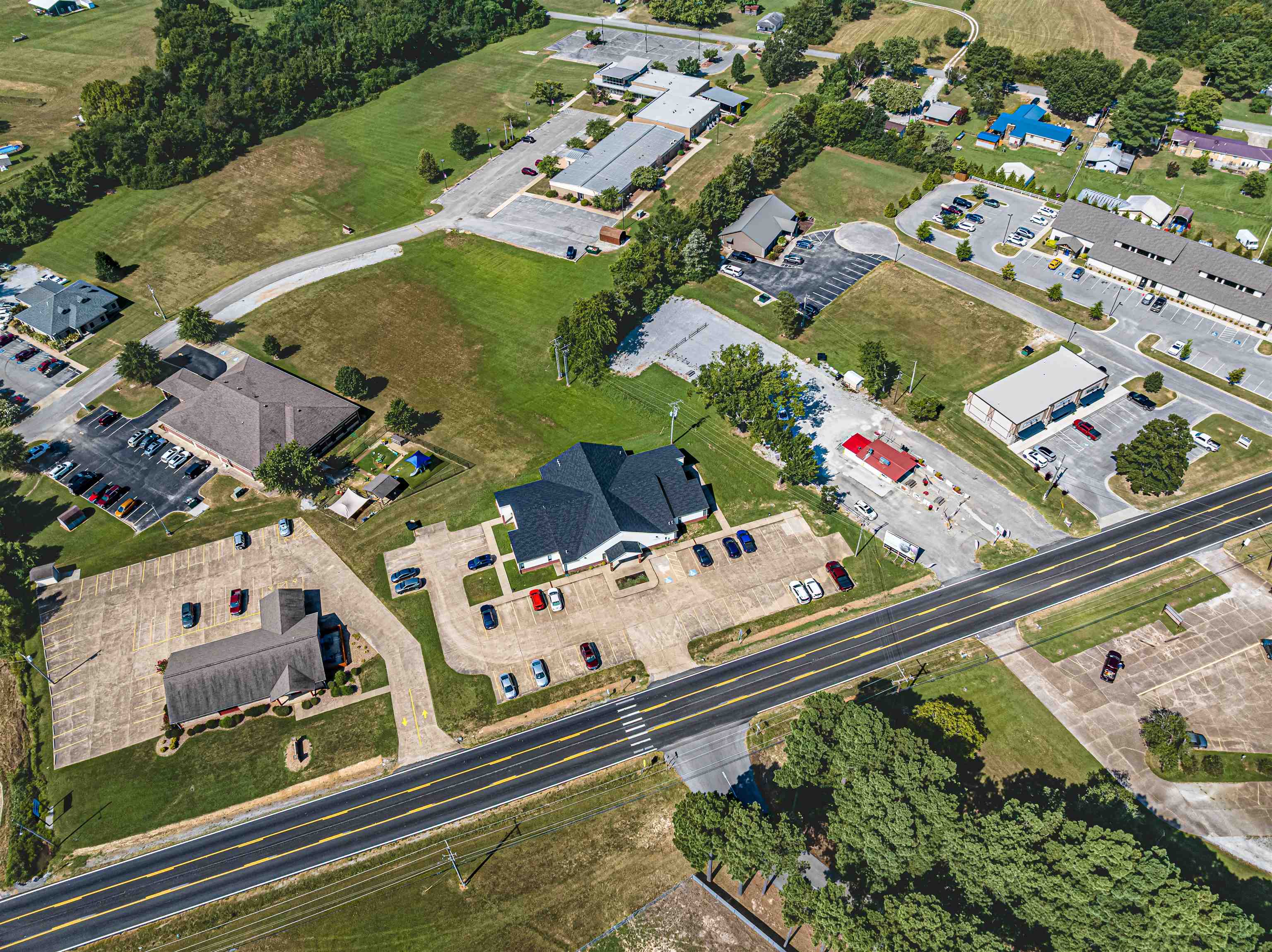Photo 28 - Commercial / Industrial for sale – 1821 E Main   Mountain View, AR