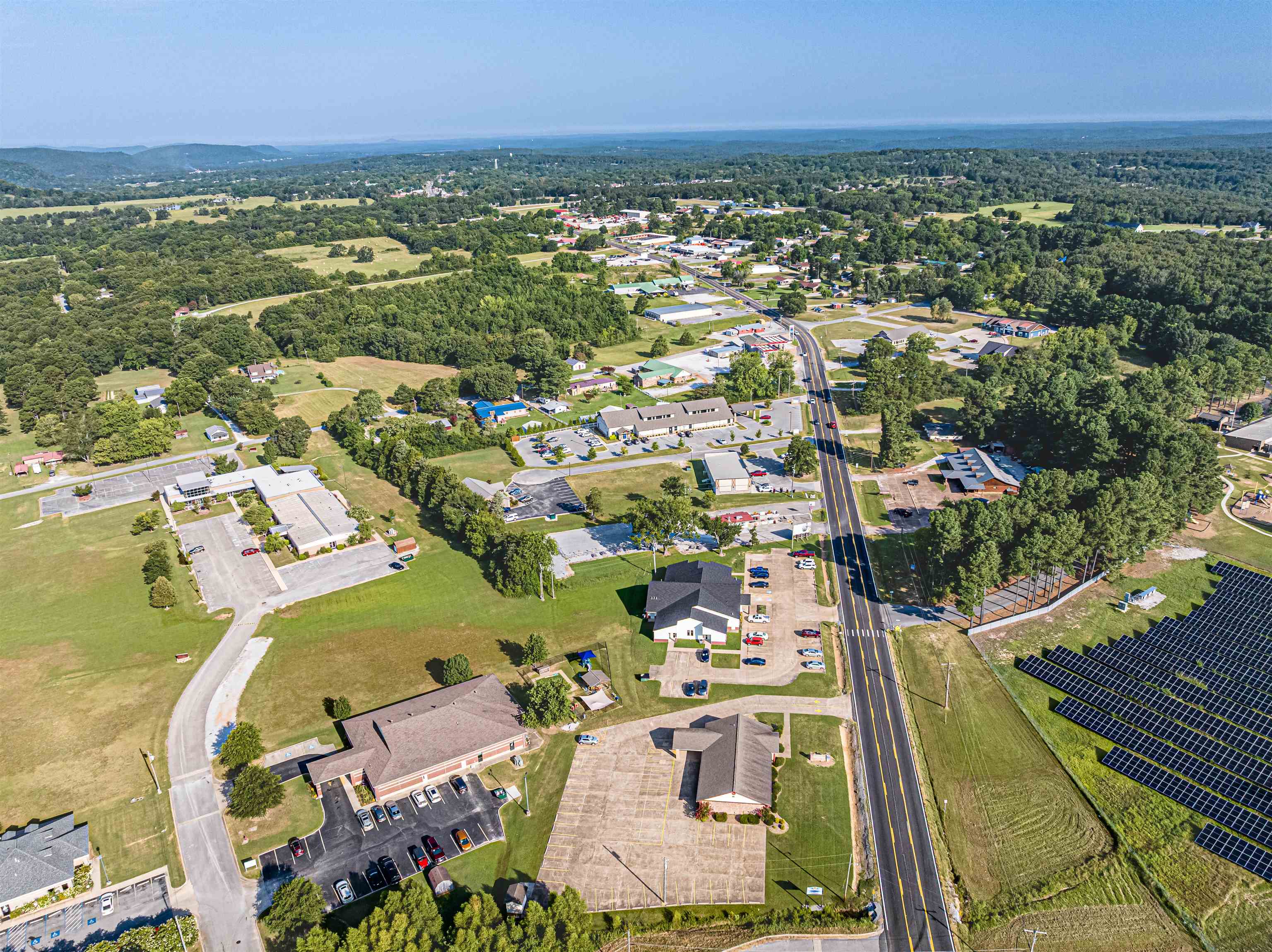Photo 42 - Commercial / Industrial for sale – 1821 E Main   Mountain View, AR