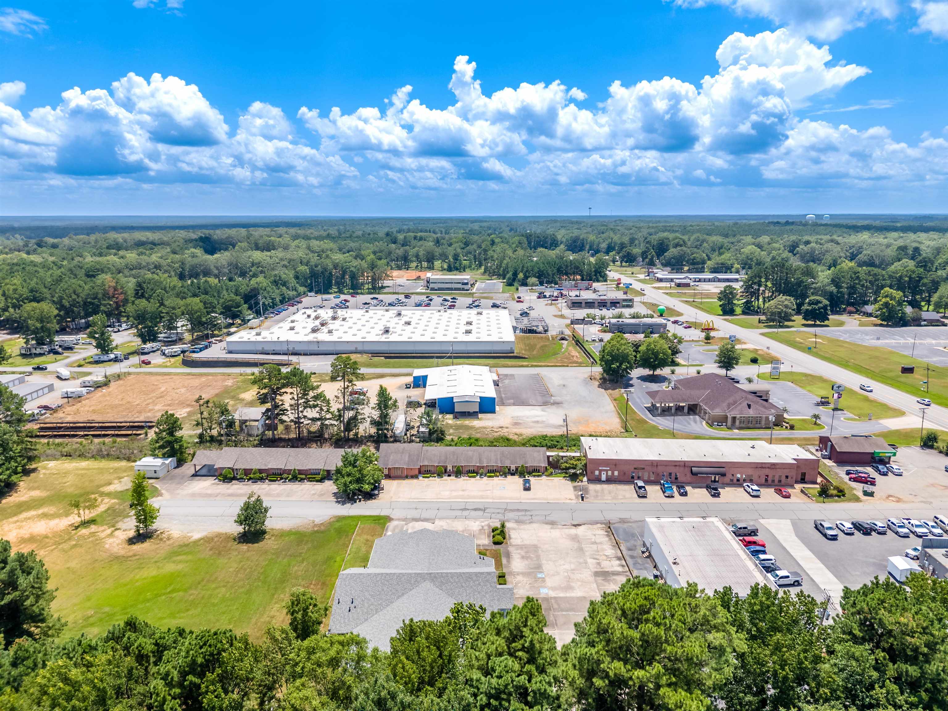 Photo 9 - Commercial / Industrial for sale – 16  Opportunity   Sheridan, AR