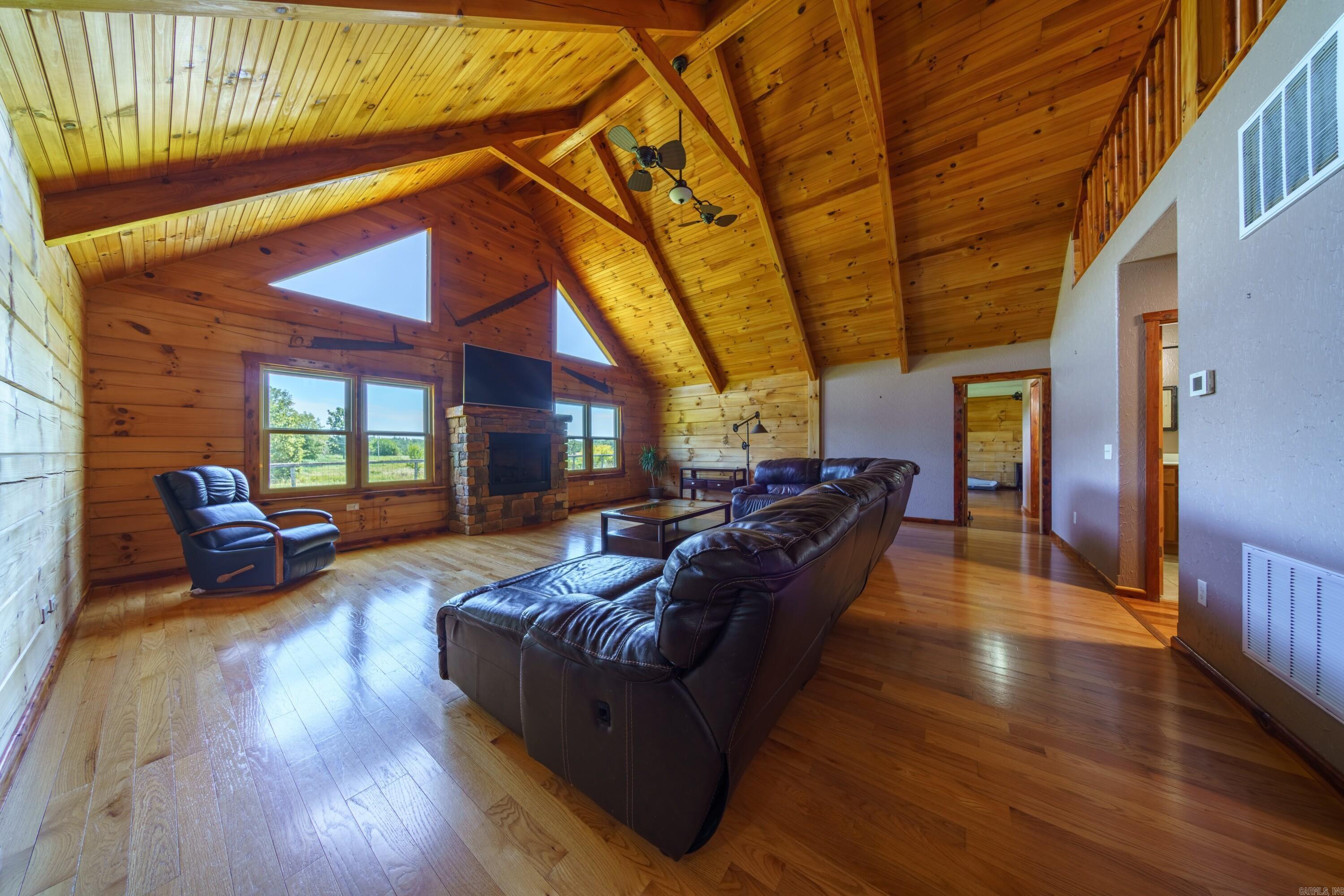 Photo 17 - Residential for sale – 375  Greasy Creek Rd   Salem, AR