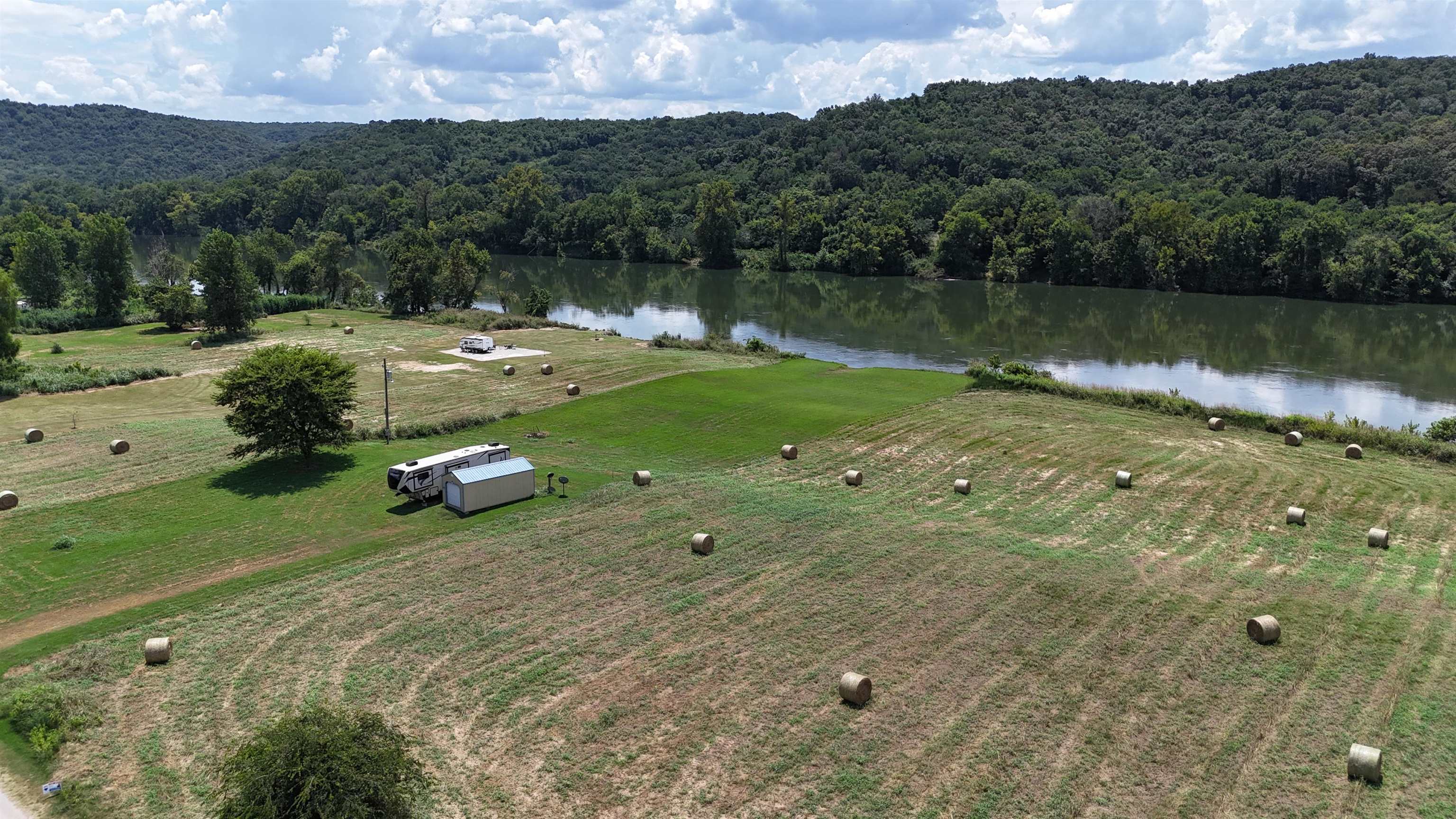 Photo 3 - Vacant Land for sale – 44  White River Run   Guion, AR