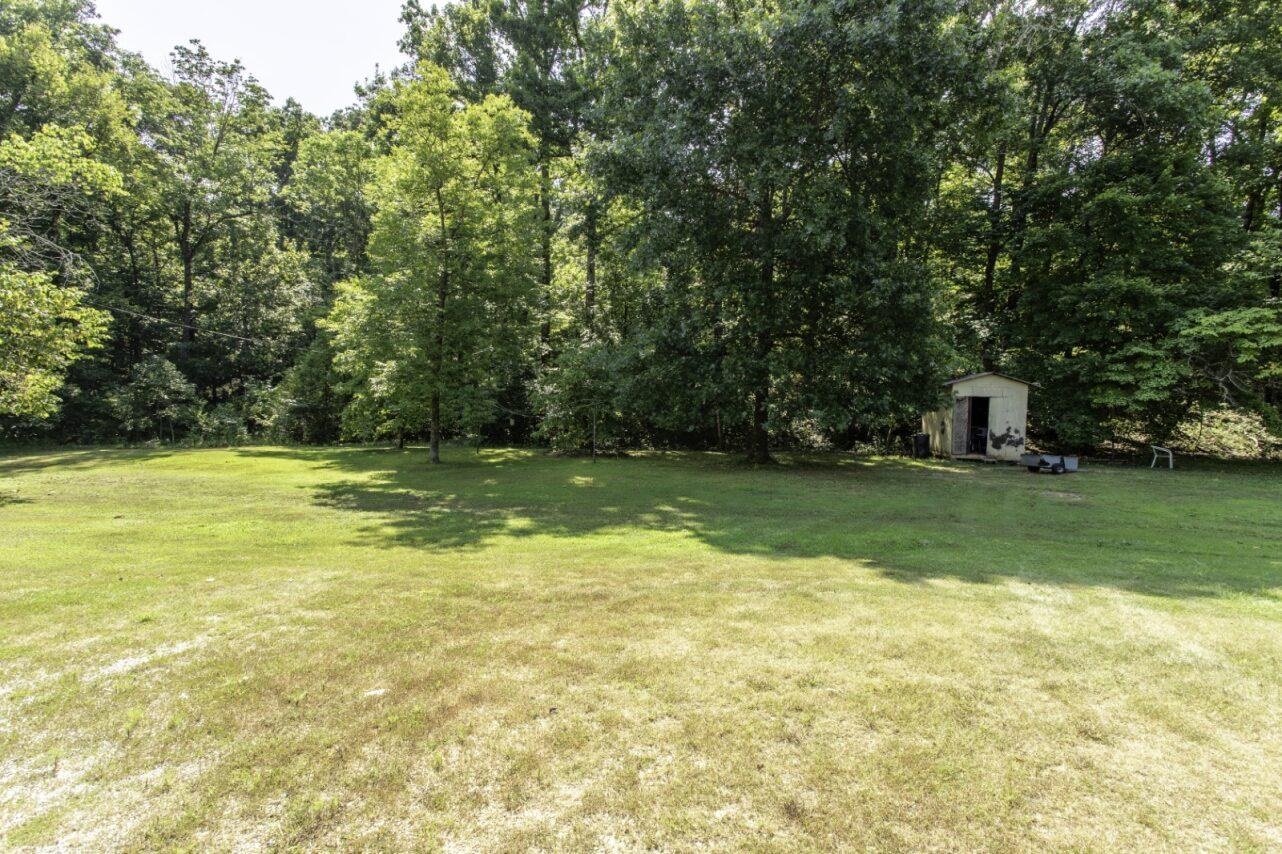 Photo 19 - Residential for sale – 218  River Rd   Hardy, AR