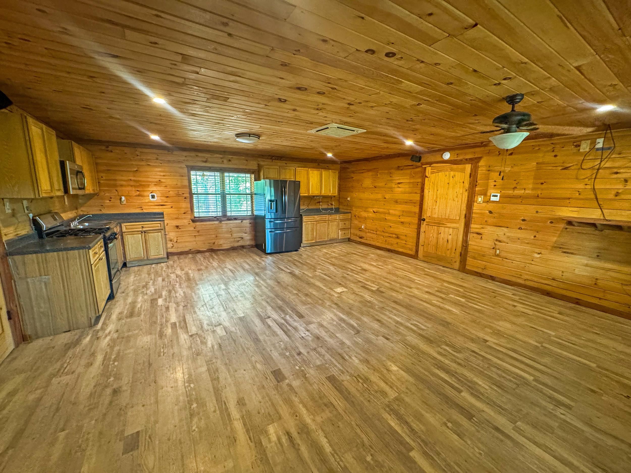 Photo 8 - Residential for sale – 7348  Highway 62 E   Glencoe, AR