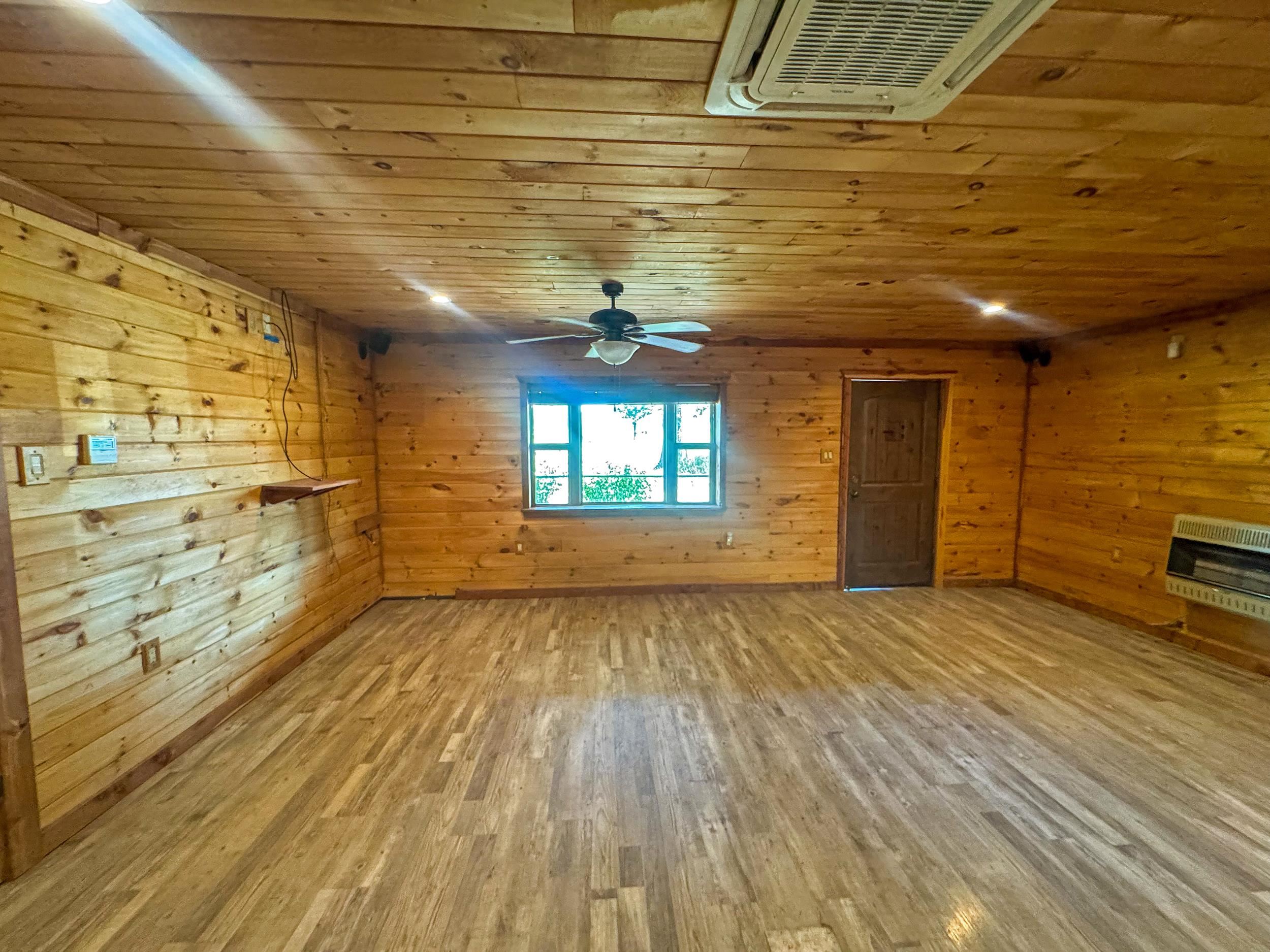 Photo 9 - Residential for sale – 7348  Highway 62 E   Glencoe, AR