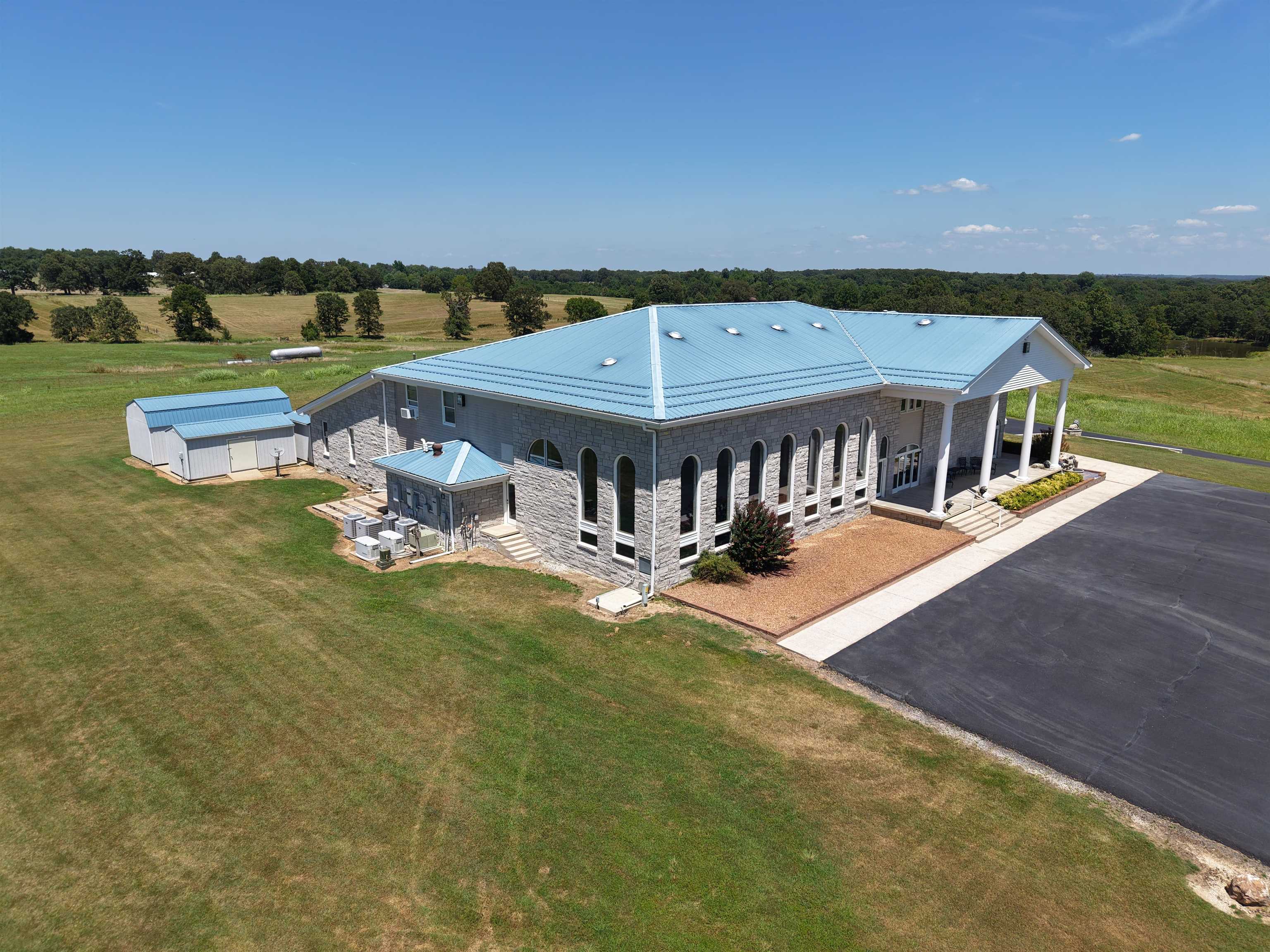 Photo 5 - Residential for sale – 2380  Lacrosse Road   Melbourne, AR