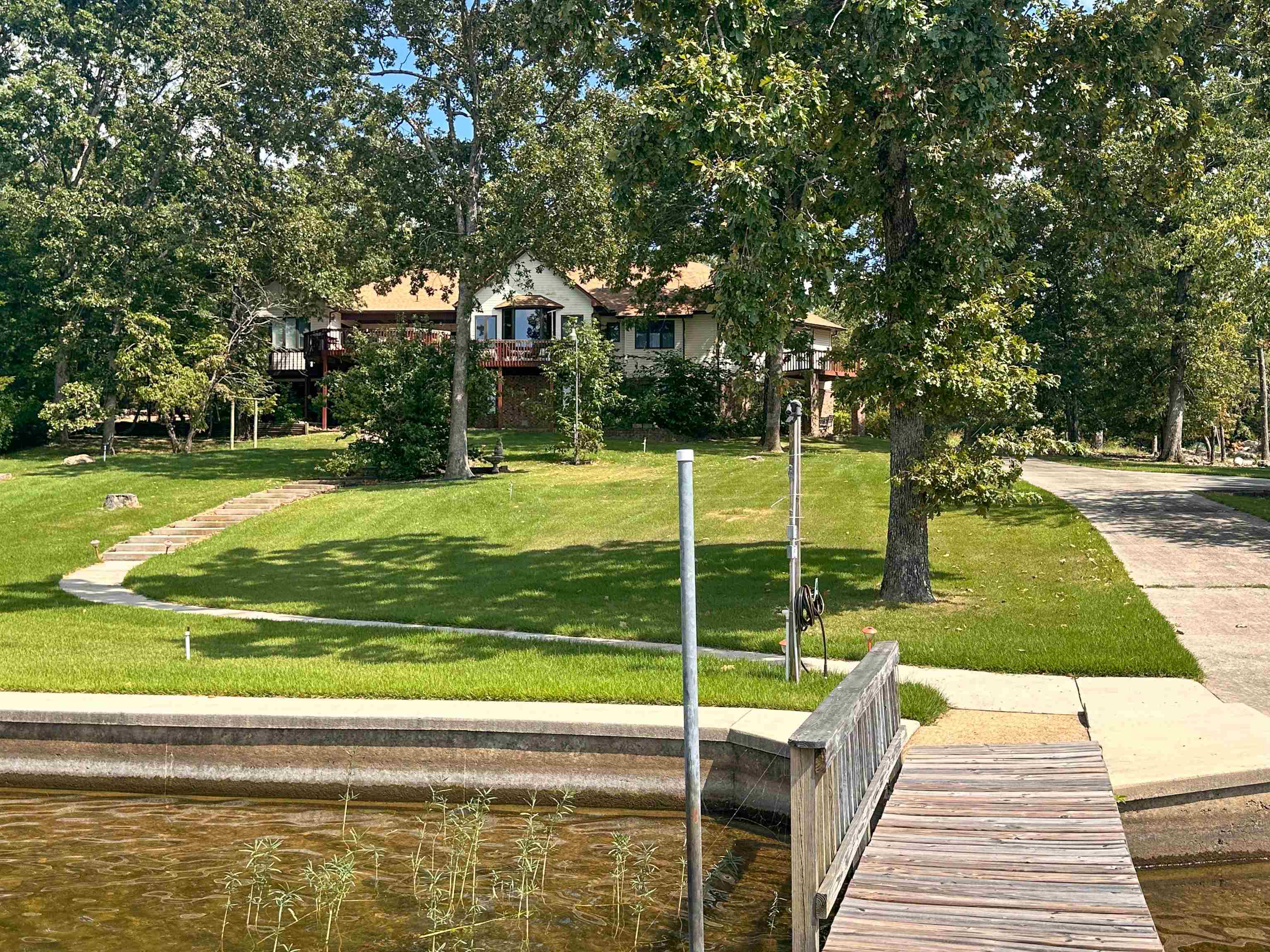 Photo 32 - Residential for sale – 606  S Shore   Horseshoe Bend, AR