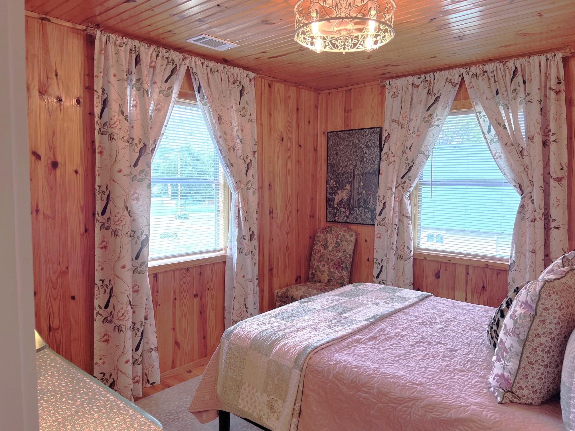 Photo 21 - Residential for sale – 76 W Cool Water Retreat   Mountain View, AR