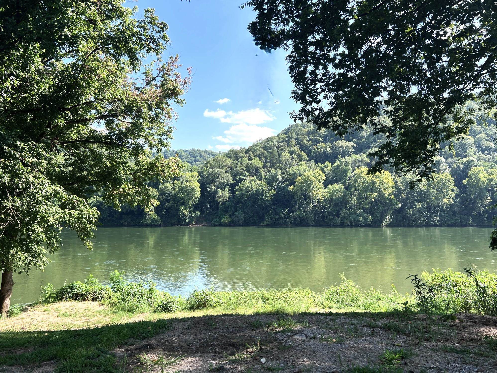 Photo 37 - Residential for sale – 76 W Cool Water Retreat   Mountain View, AR