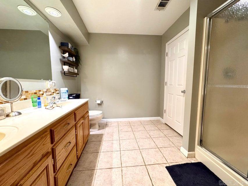 Photo 12 - Residential for sale – 24  Nolen   Cave City, AR