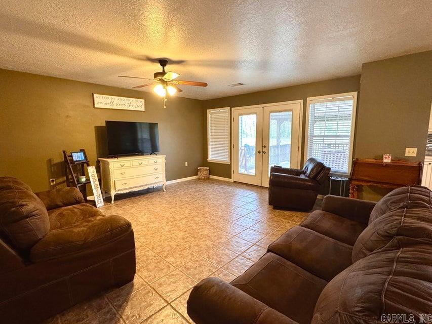 Photo 5 - Residential for sale – 24  Nolen   Cave City, AR