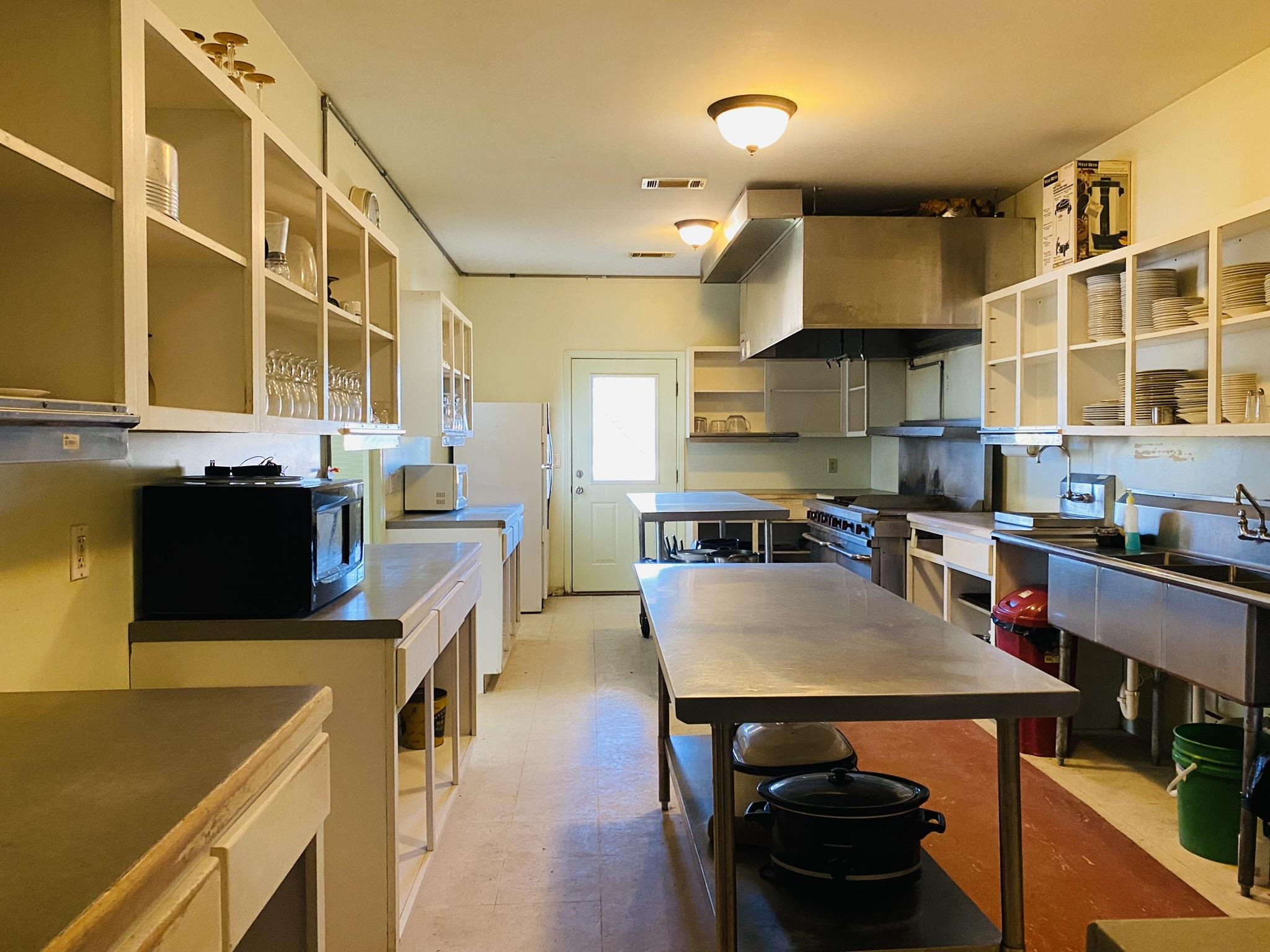 Photo 11 - Commercial / Industrial for sale – 3920 N Highway 5   Calico Rock, AR