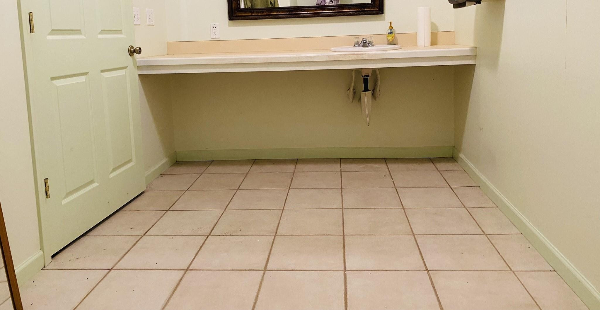 Photo 16 - Commercial / Industrial for sale – 3920 N Highway 5   Calico Rock, AR