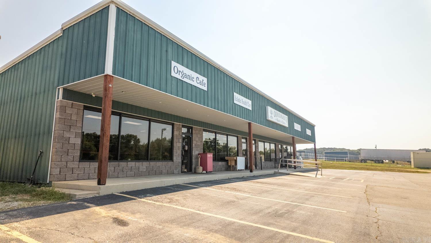 Photo 35 - Commercial / Industrial for sale – 746  Highway 63 South   Mammoth Spring, AR