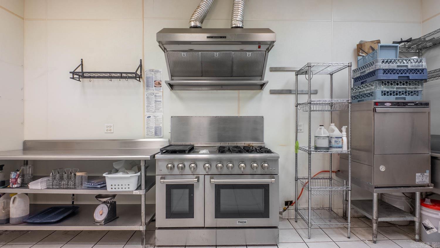 Photo 10 - Commercial / Industrial for sale – 746  Highway 63 South   Mammoth Spring, AR