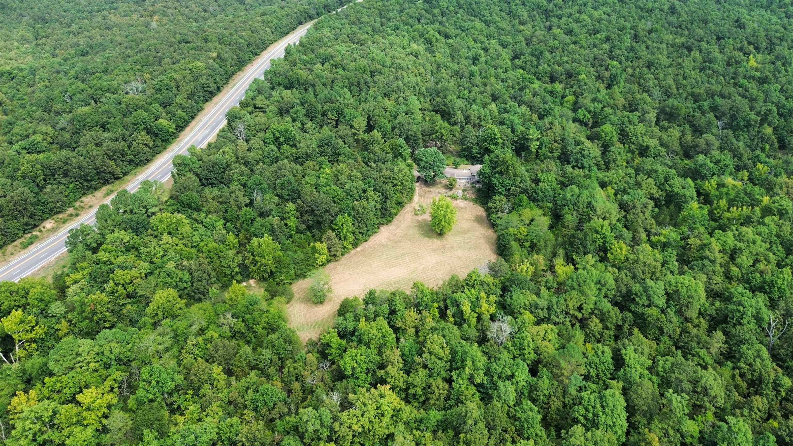 Photo 9 - Residential for sale – 8624 S Highway 63   Mammoth Spring, AR