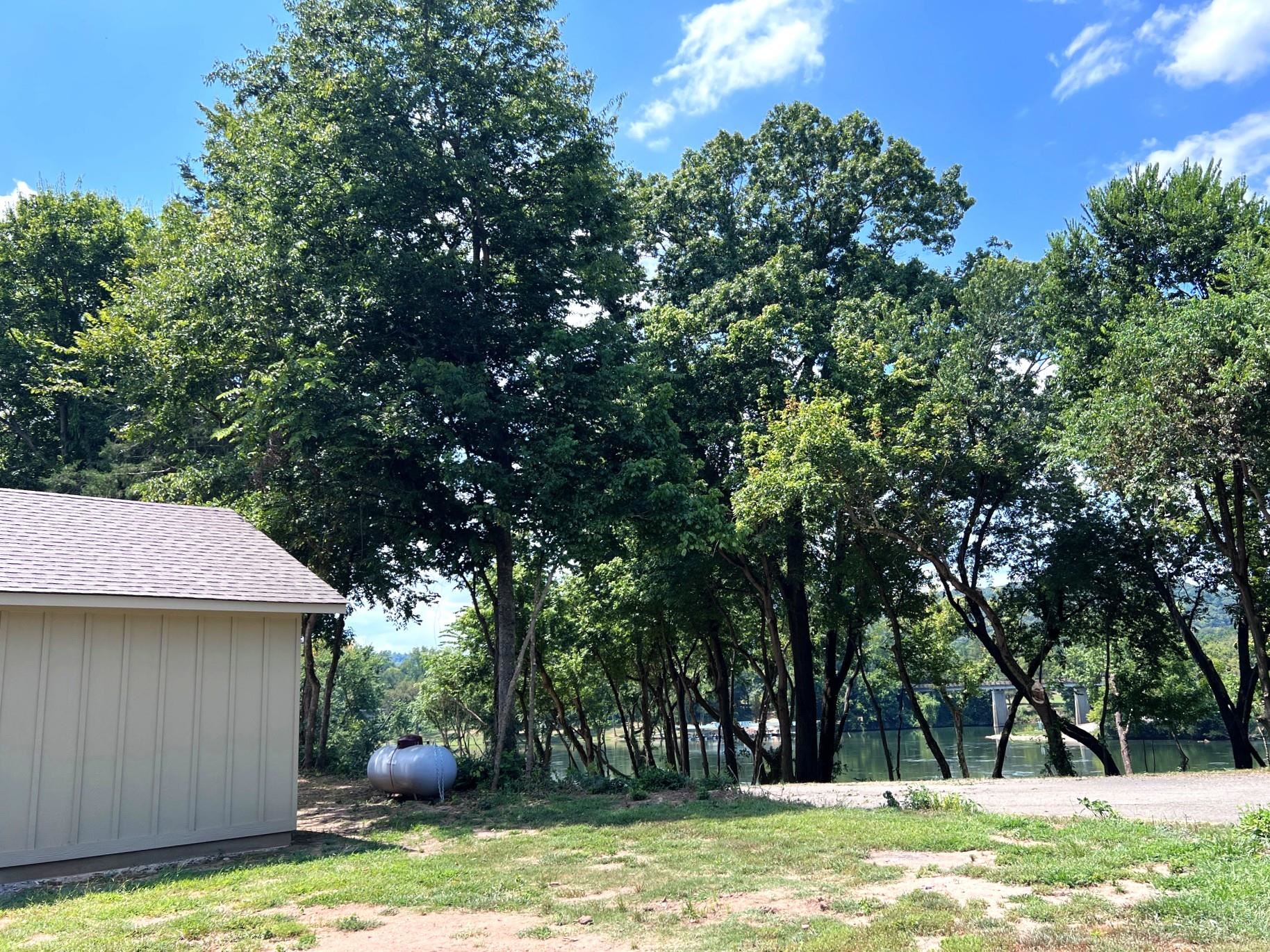 Photo 37 - Residential for sale – 120 N Riverview   Mountain View, AR