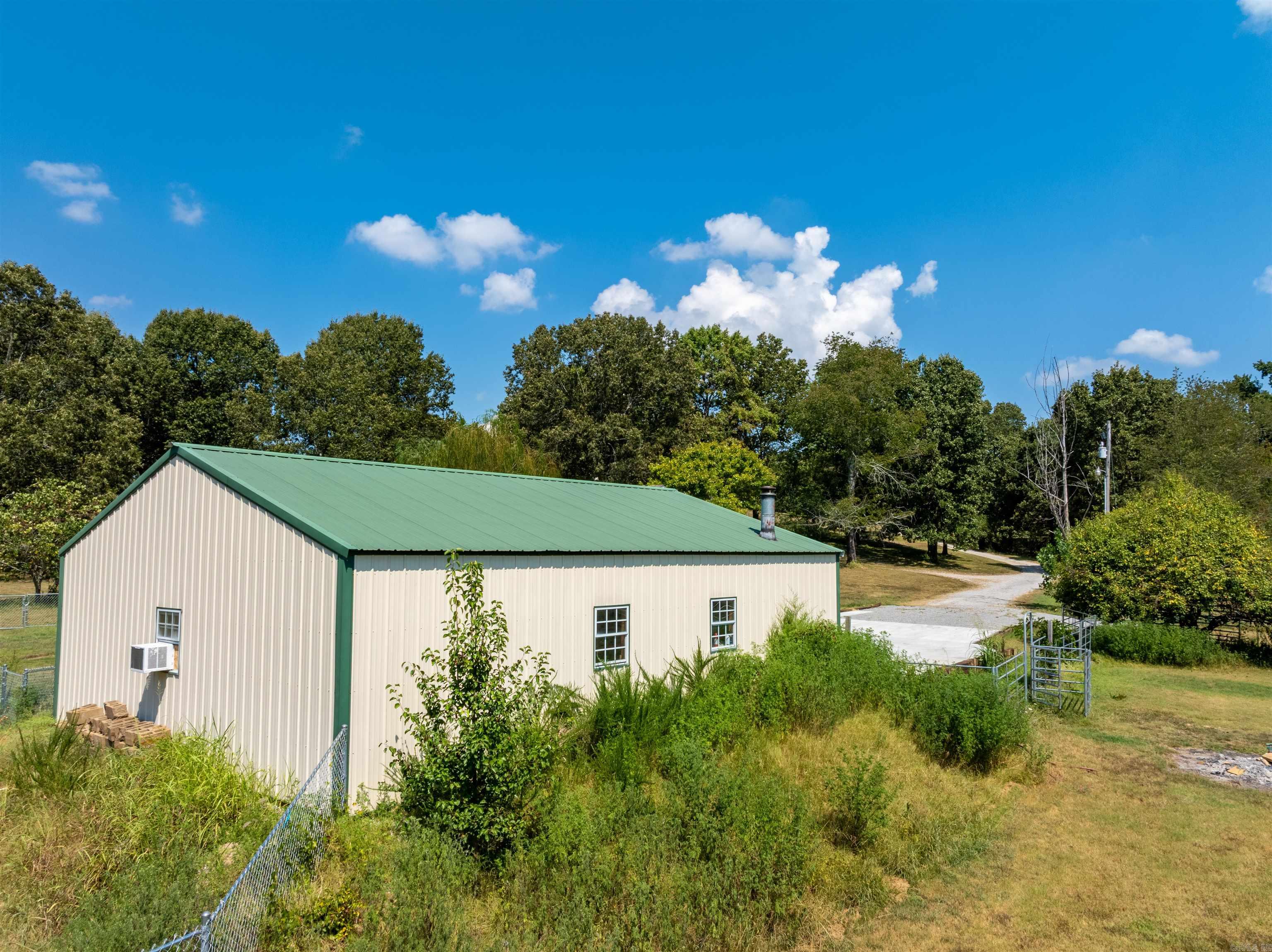 Photo 34 - Residential for sale – 147  Pleasant Hills Rd   Batesville, AR