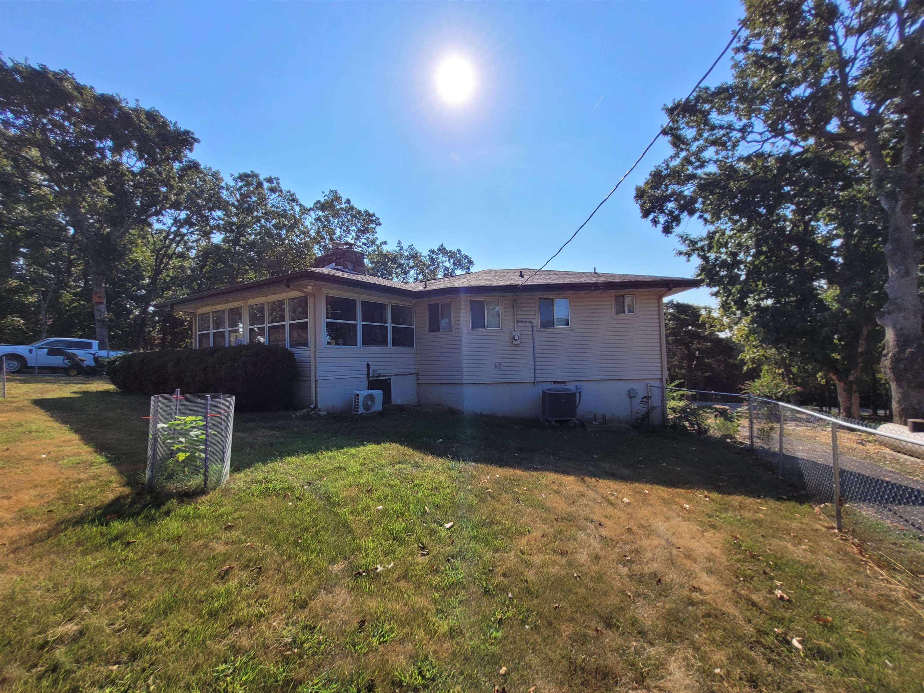 Photo 3 - Residential for sale – 310 W Green Valley Drive   Horseshoe Bend, AR
