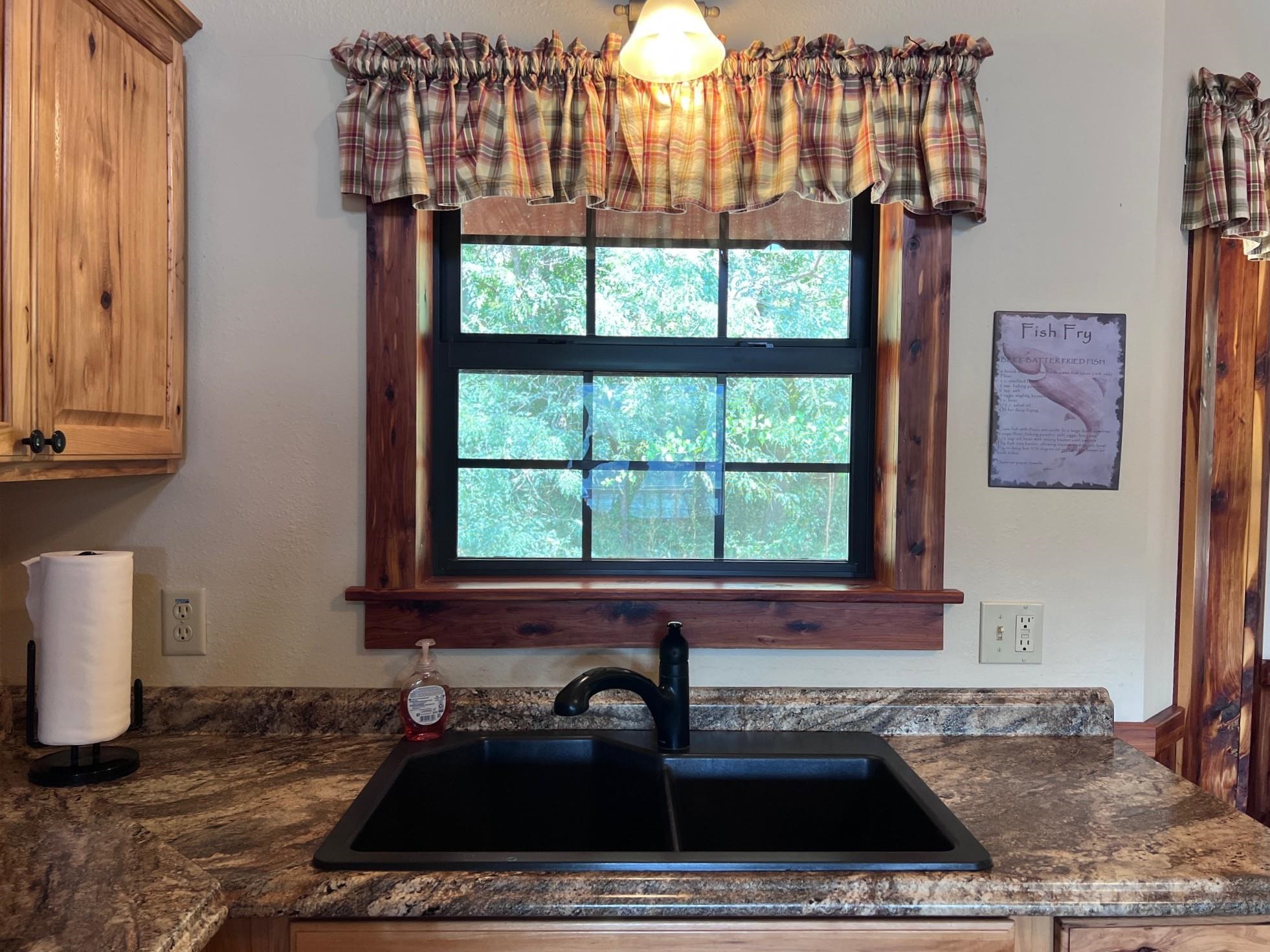 Photo 5 - Residential for sale – 770  White River Landing   Calico Rock, AR