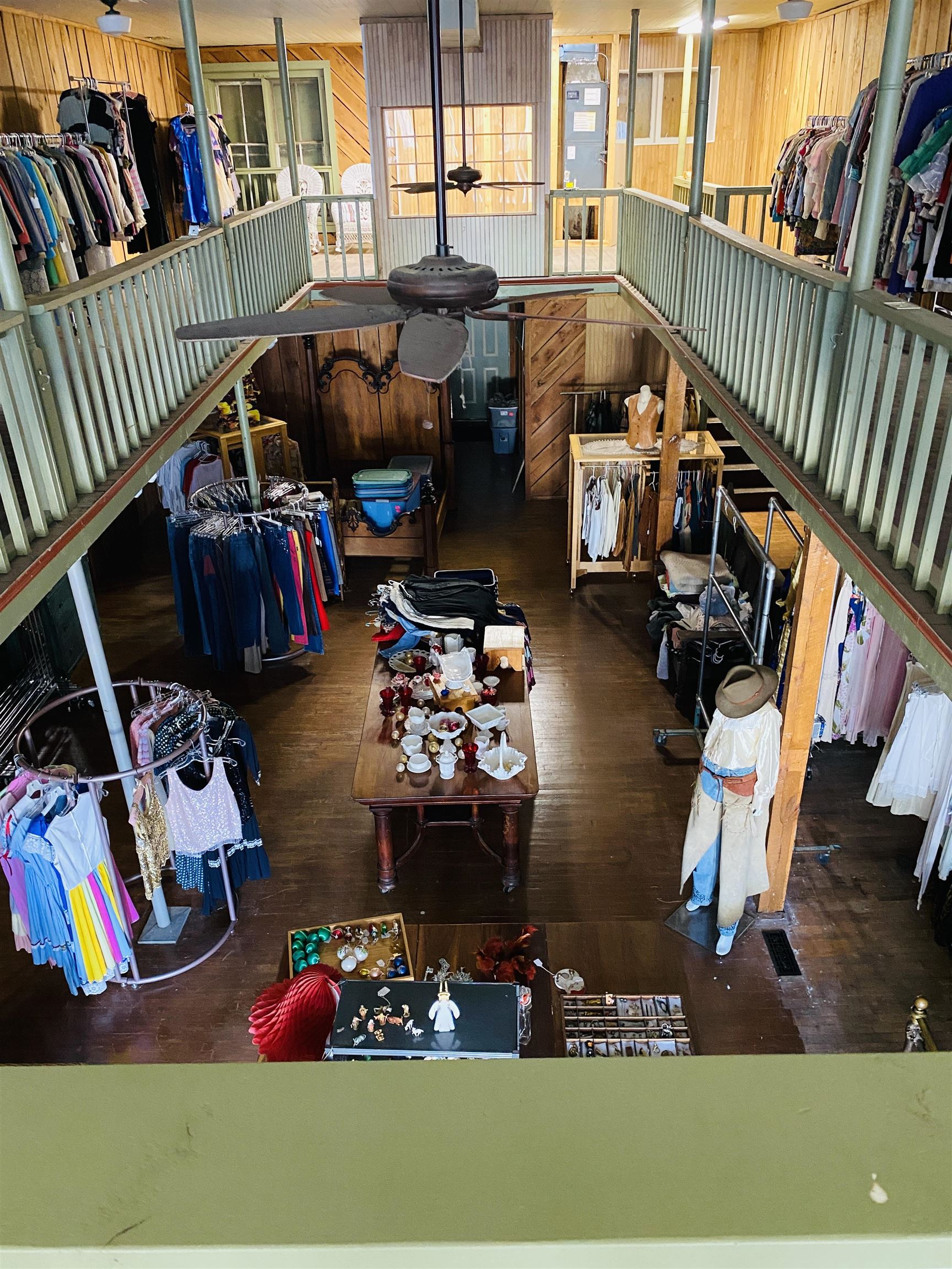Photo 9 - Commercial / Industrial for sale – 100  Main Street   Calico Rock, AR