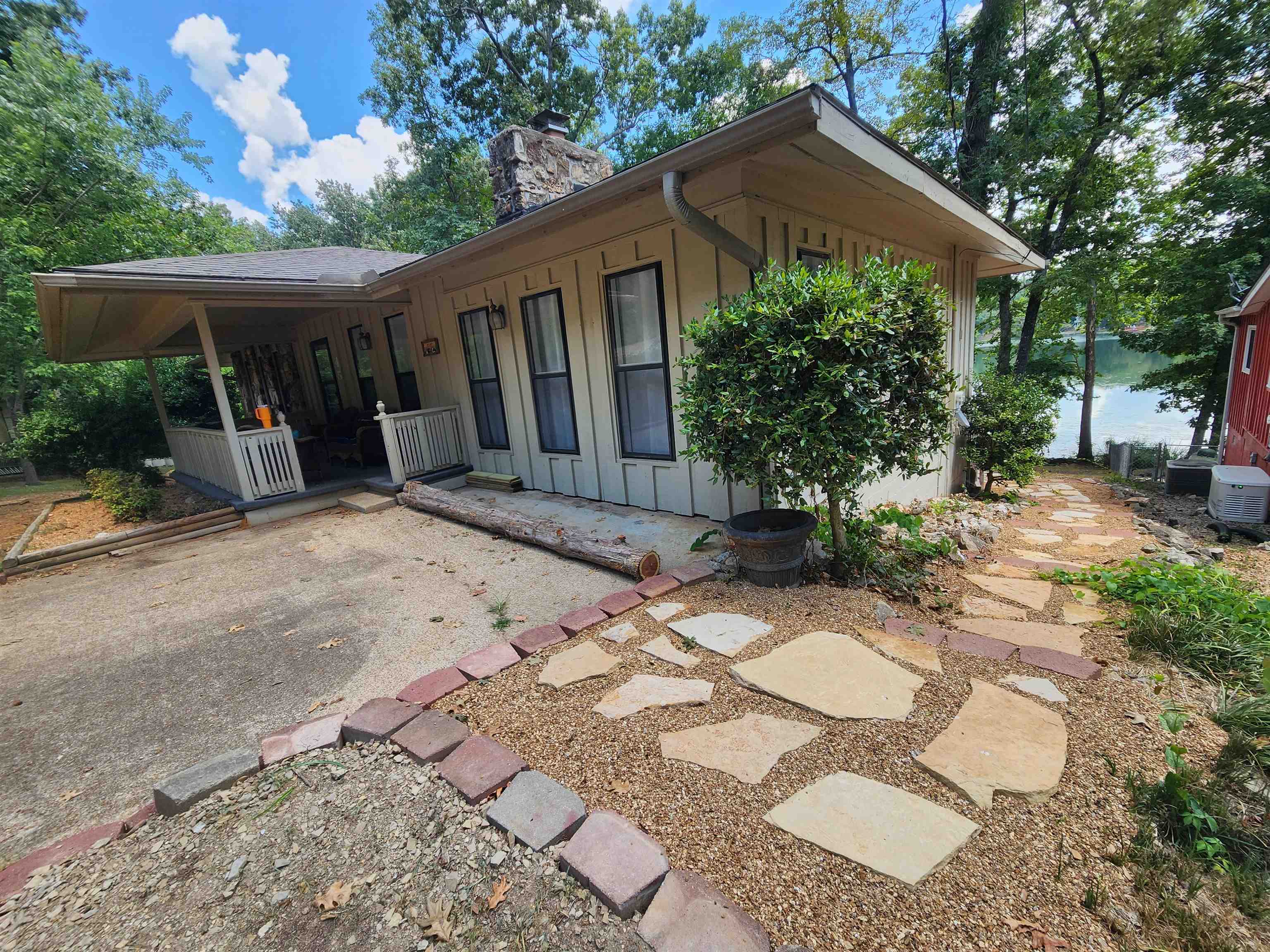 Photo 4 - Residential for sale – 45 W Lakeshore   Cherokee Village, AR